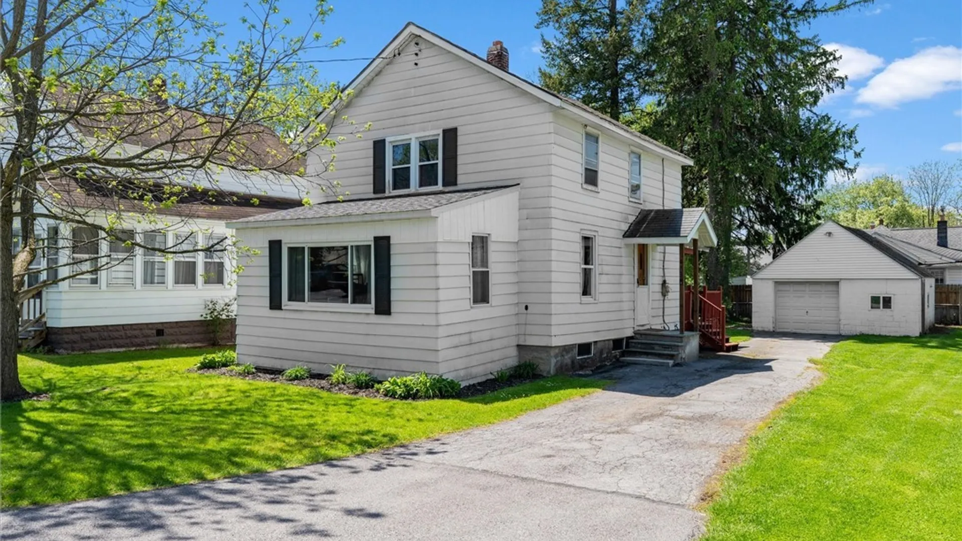 Property at 315 Melrose Avenue, Camillus, NY 13219 2