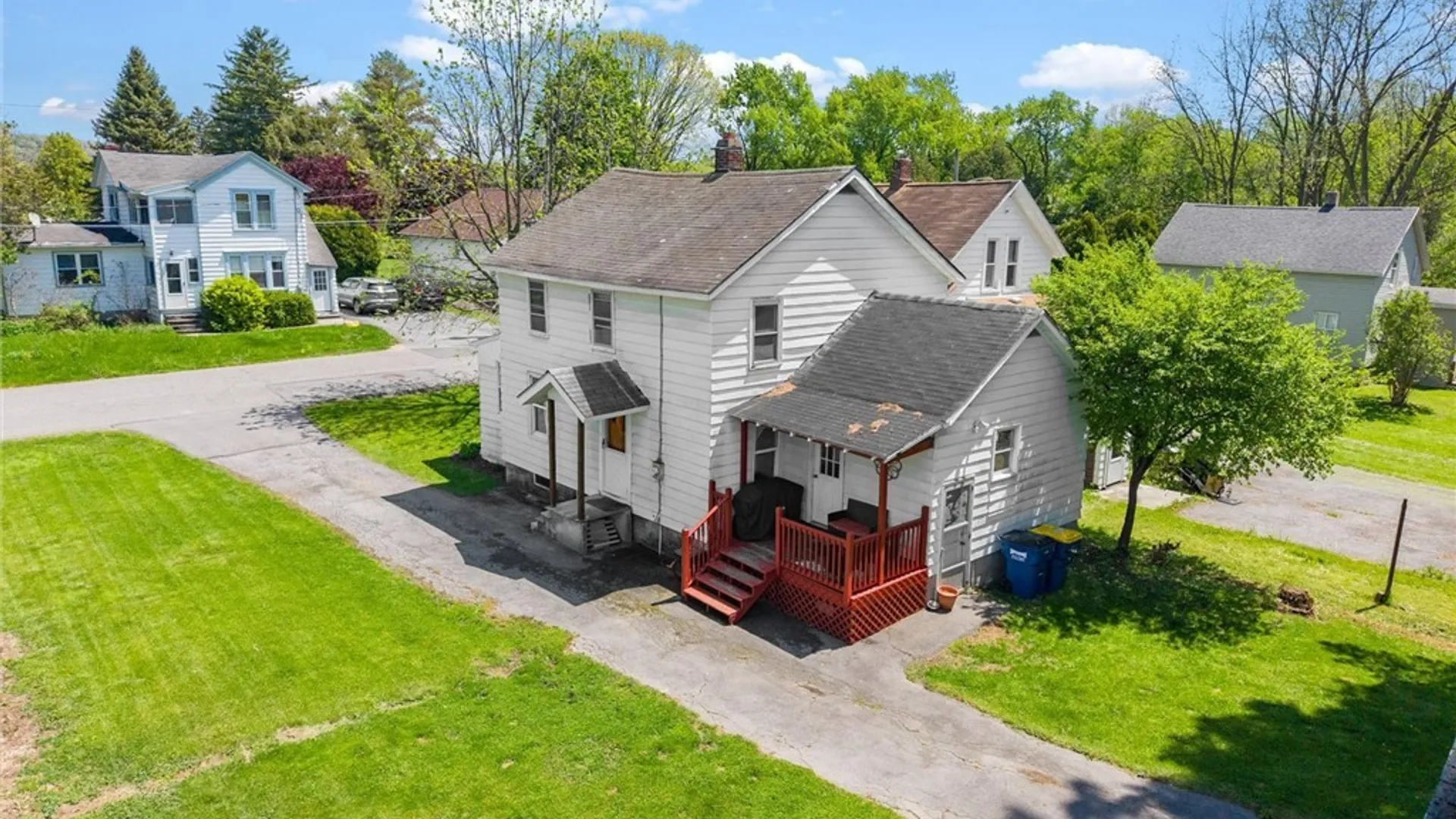 Property at 315 Melrose Avenue, Camillus, NY 13219 24