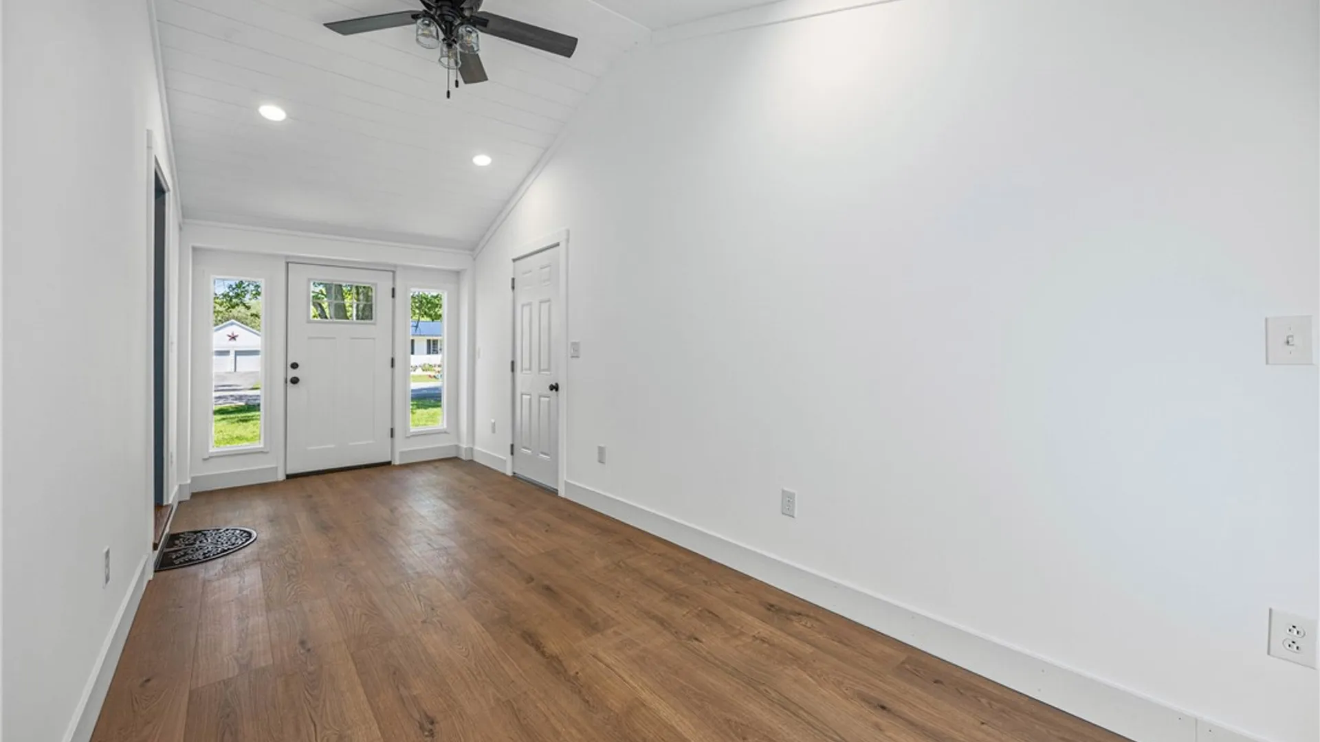 Property at 12 West Parkway, Victor, NY 14564 20