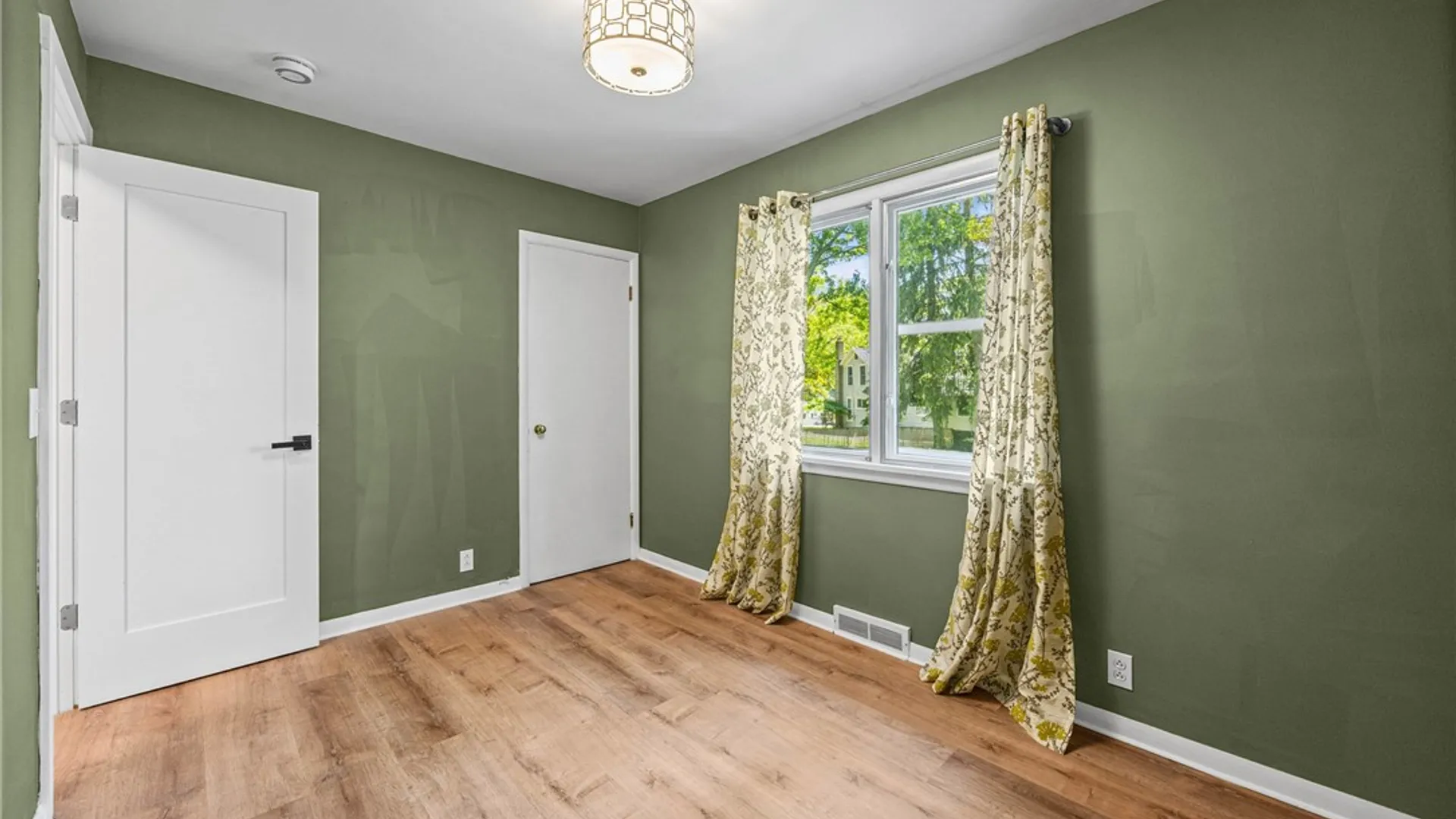 Property at 12 West Parkway, Victor, NY 14564 30