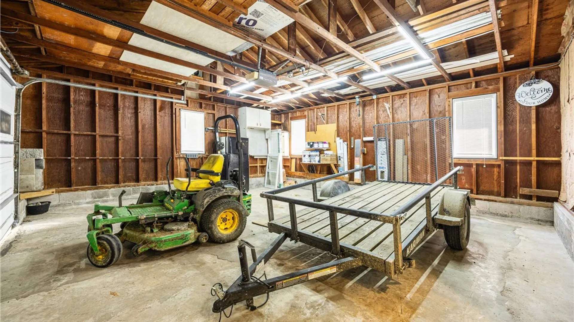 Property at 12 West Parkway, Victor, NY 14564 38