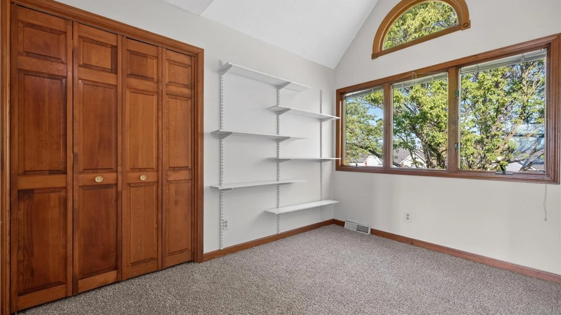 Property at 232 Niagara Shore Drive, Tonawanda, NY 14150 13