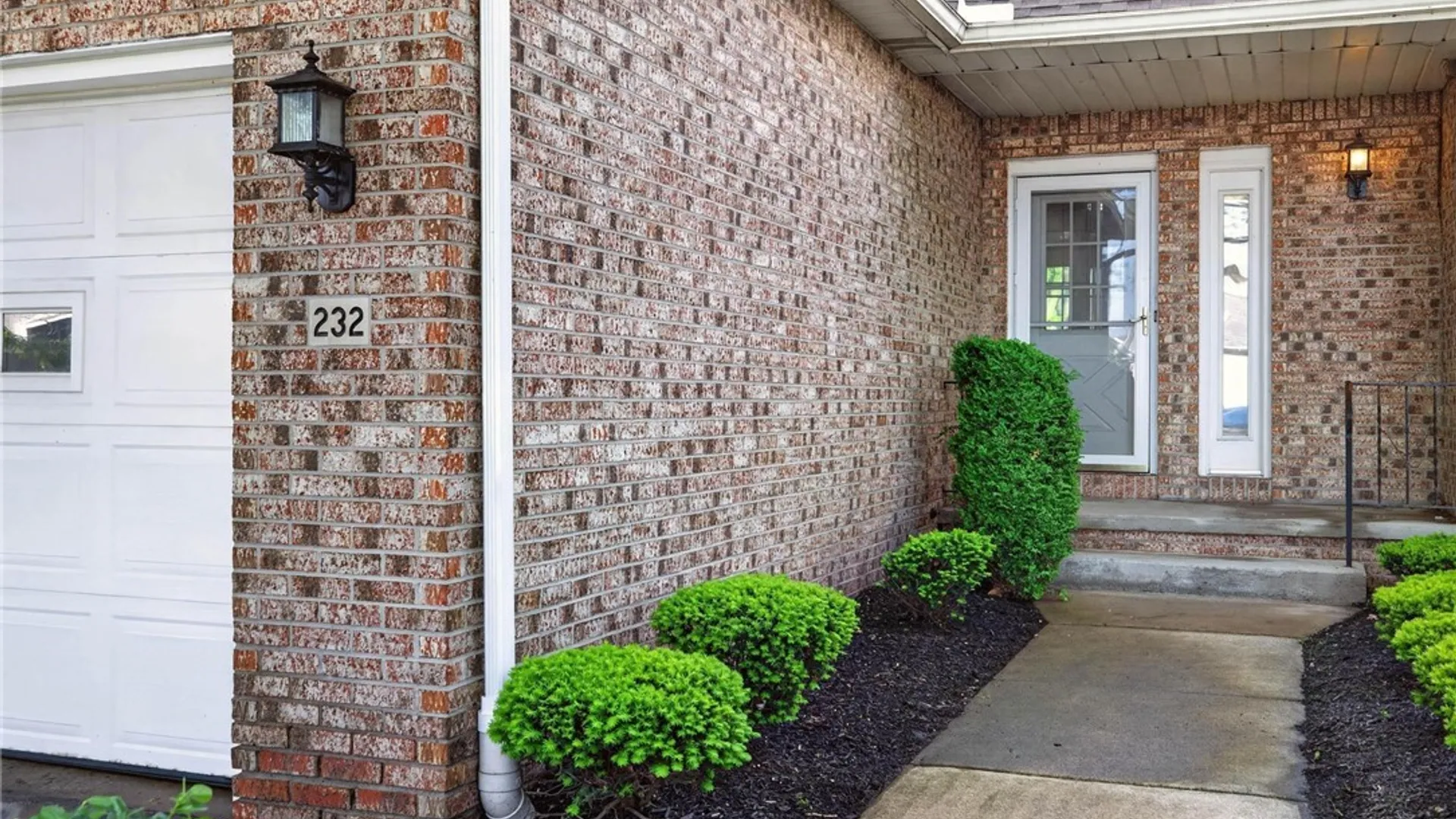 Property at 232 Niagara Shore Drive, Tonawanda, NY 14150 6