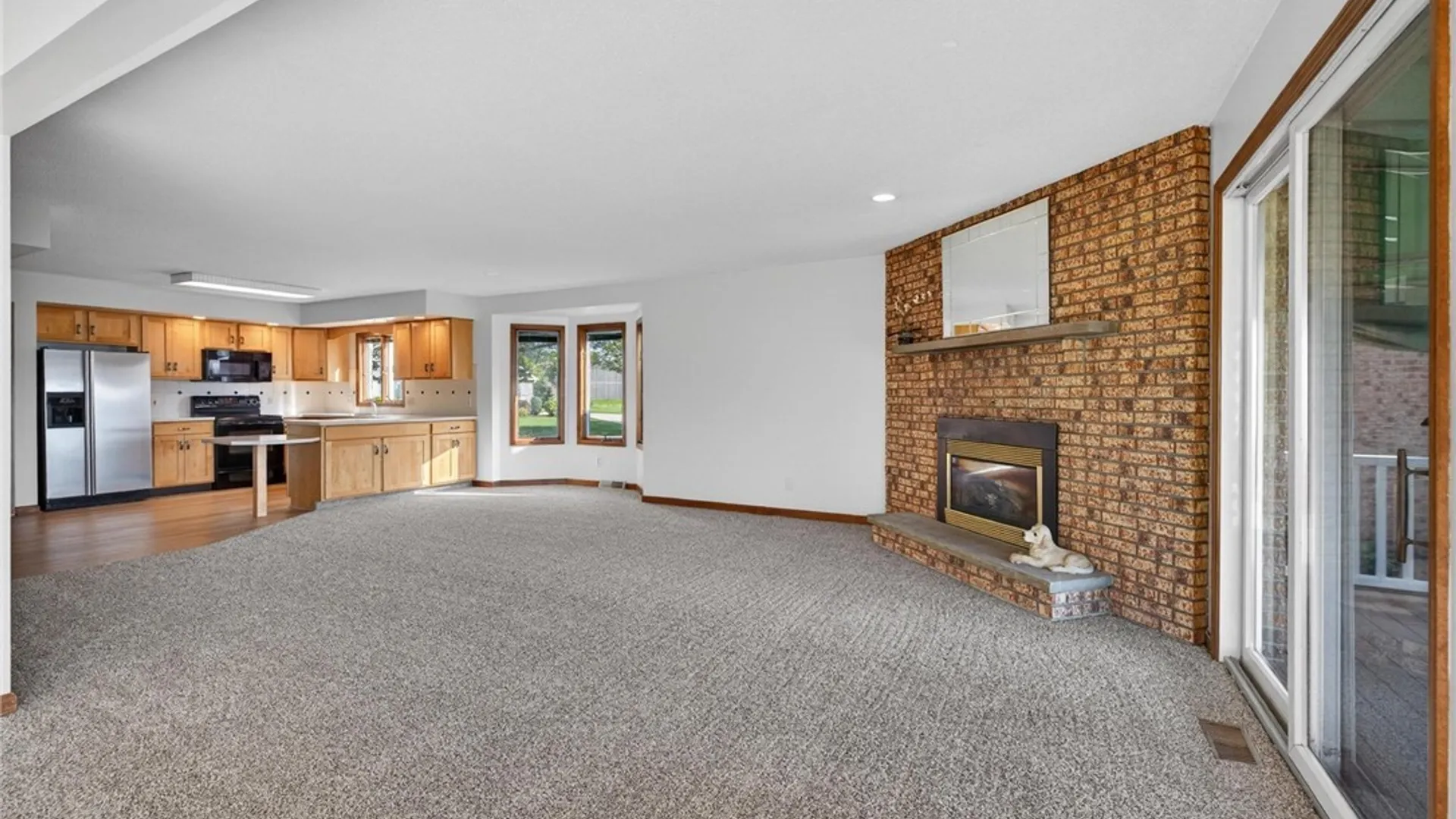 Property at 232 Niagara Shore Drive, Tonawanda, NY 14150 28