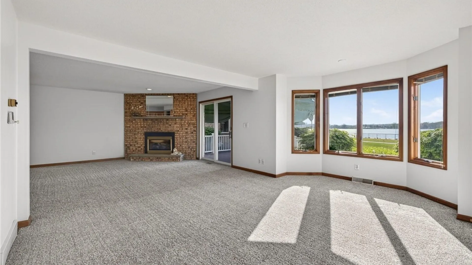 Property at 232 Niagara Shore Drive, Tonawanda, NY 14150 30