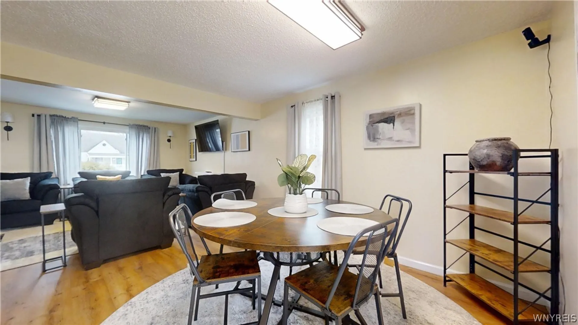 Property at 20 Mildred Drive, Cheektowaga, NY 14225 9