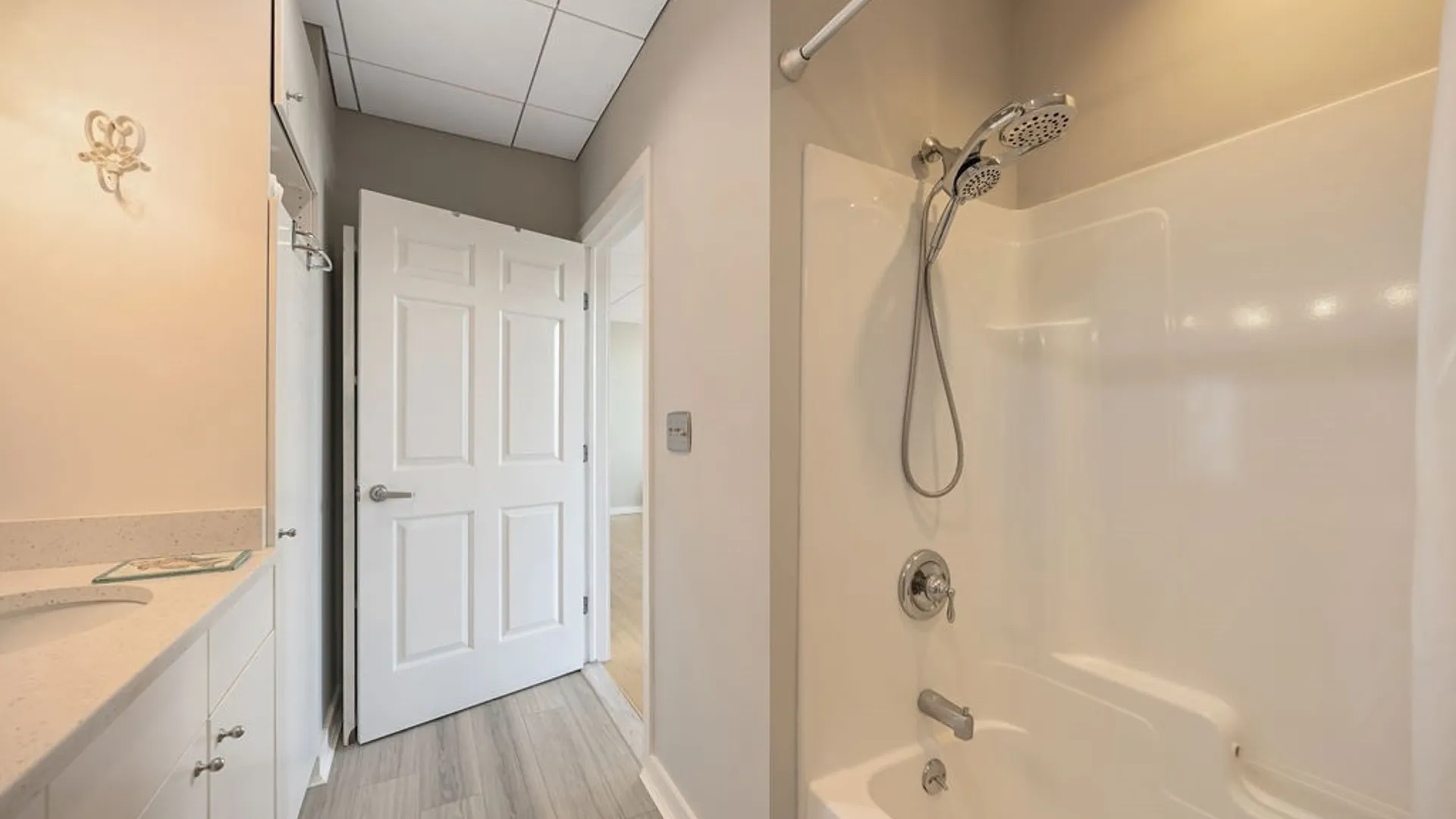 Property at 108 W Jefferson Street, Syracuse, NY 13202 27