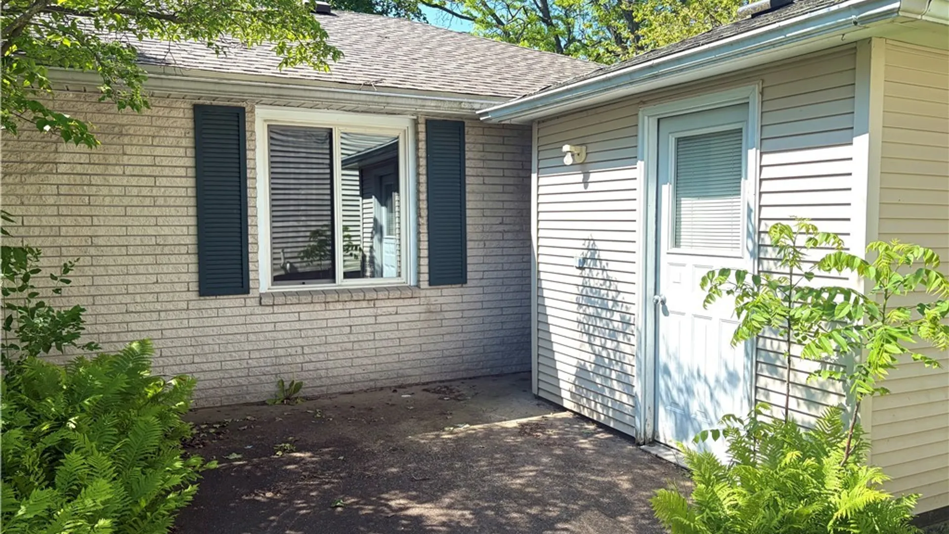 Property at 700 Park Avenue, Ridgeway, NY 14103 14