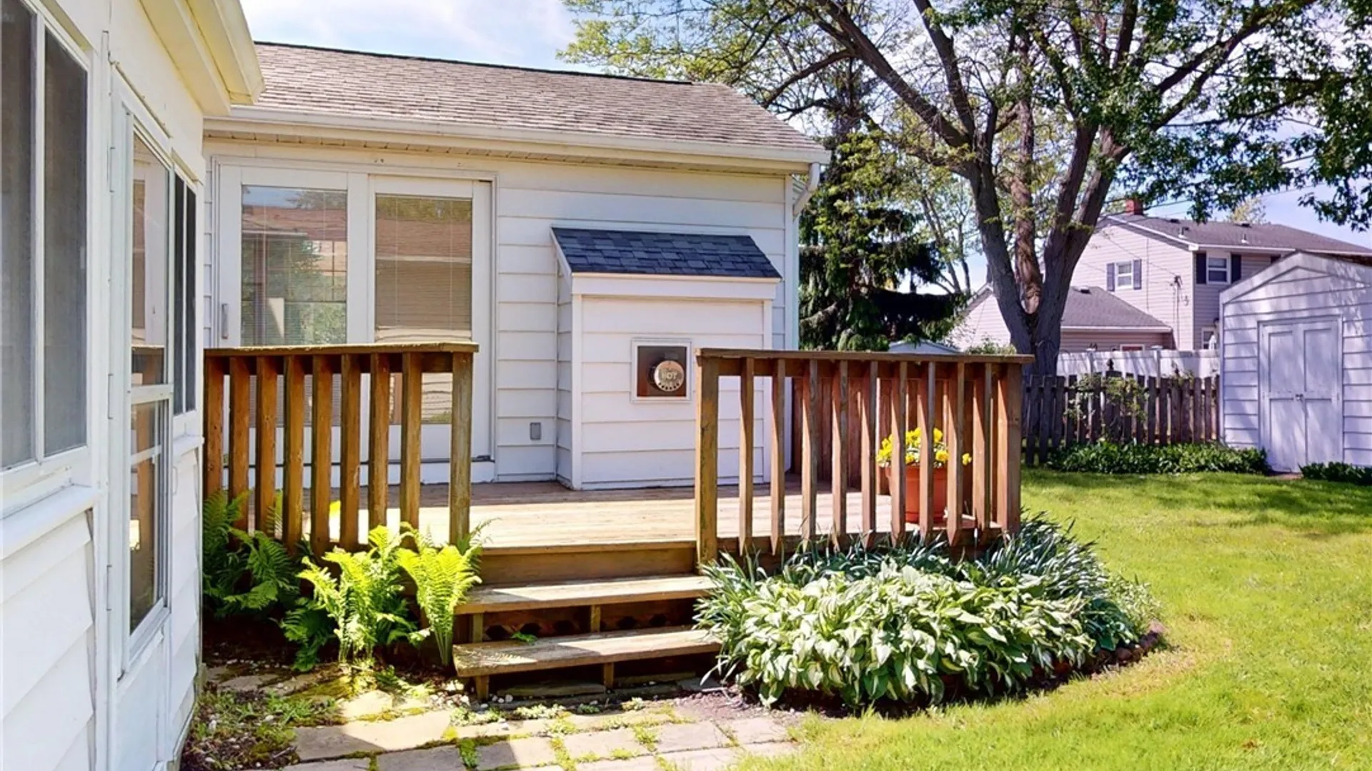 Property at 44 Greenfield Drive, Tonawanda, NY 14150 35