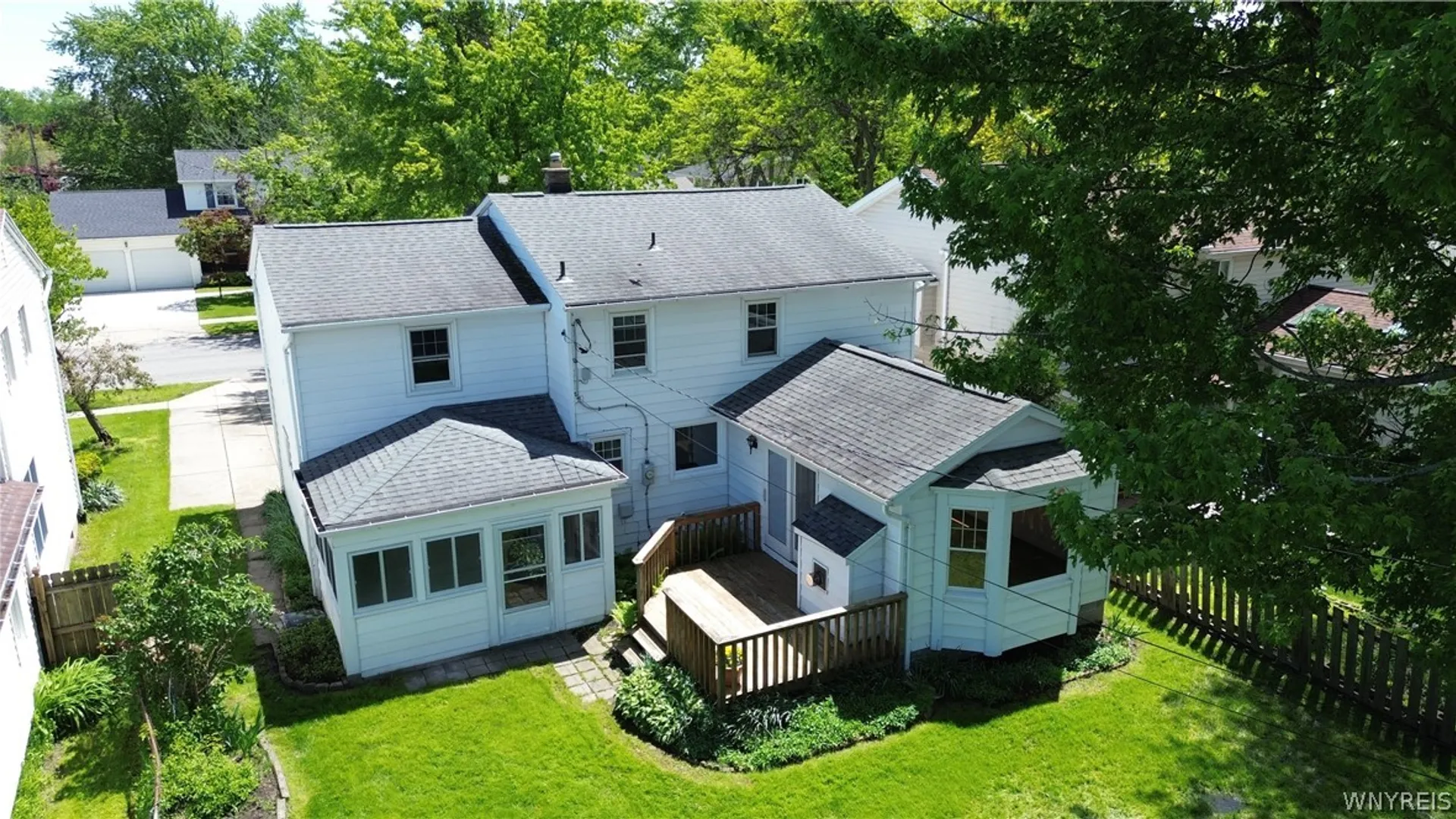 Property at 44 Greenfield Drive, Tonawanda, NY 14150 40
