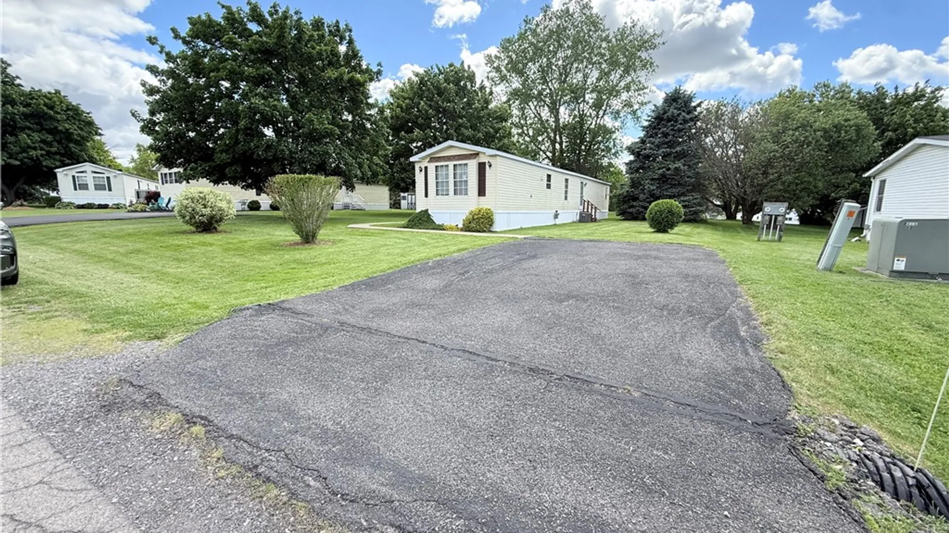 Property at 5 Arrowhead Drive, Waterloo, NY 13165 10