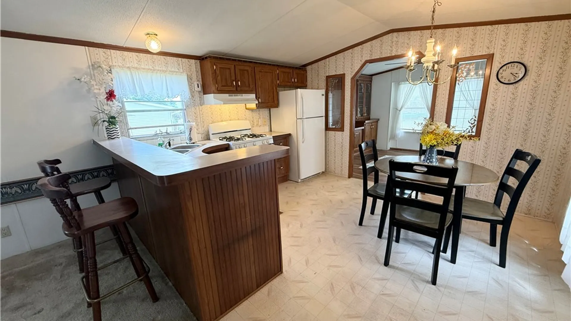 Property at 5 Arrowhead Drive, Waterloo, NY 13165 18