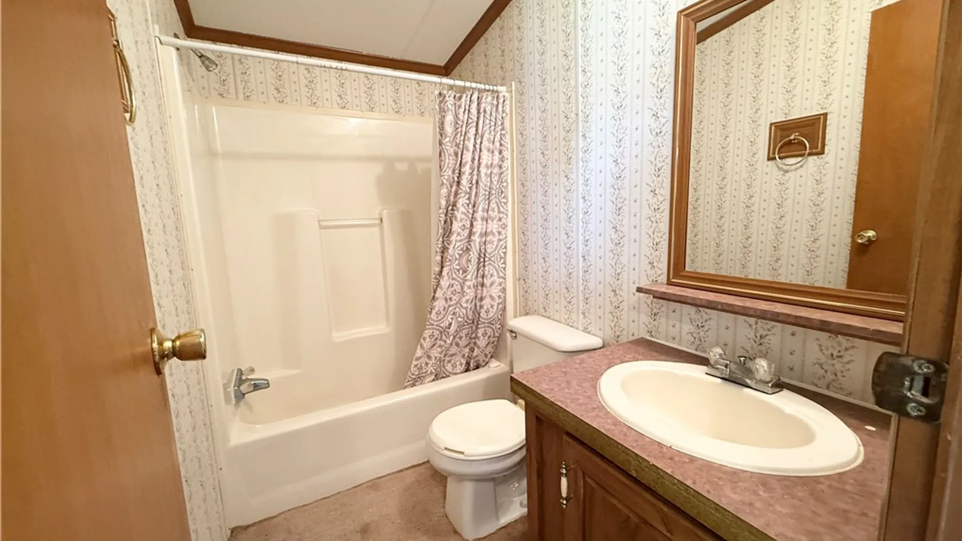 Property at 5 Arrowhead Drive, Waterloo, NY 13165 26