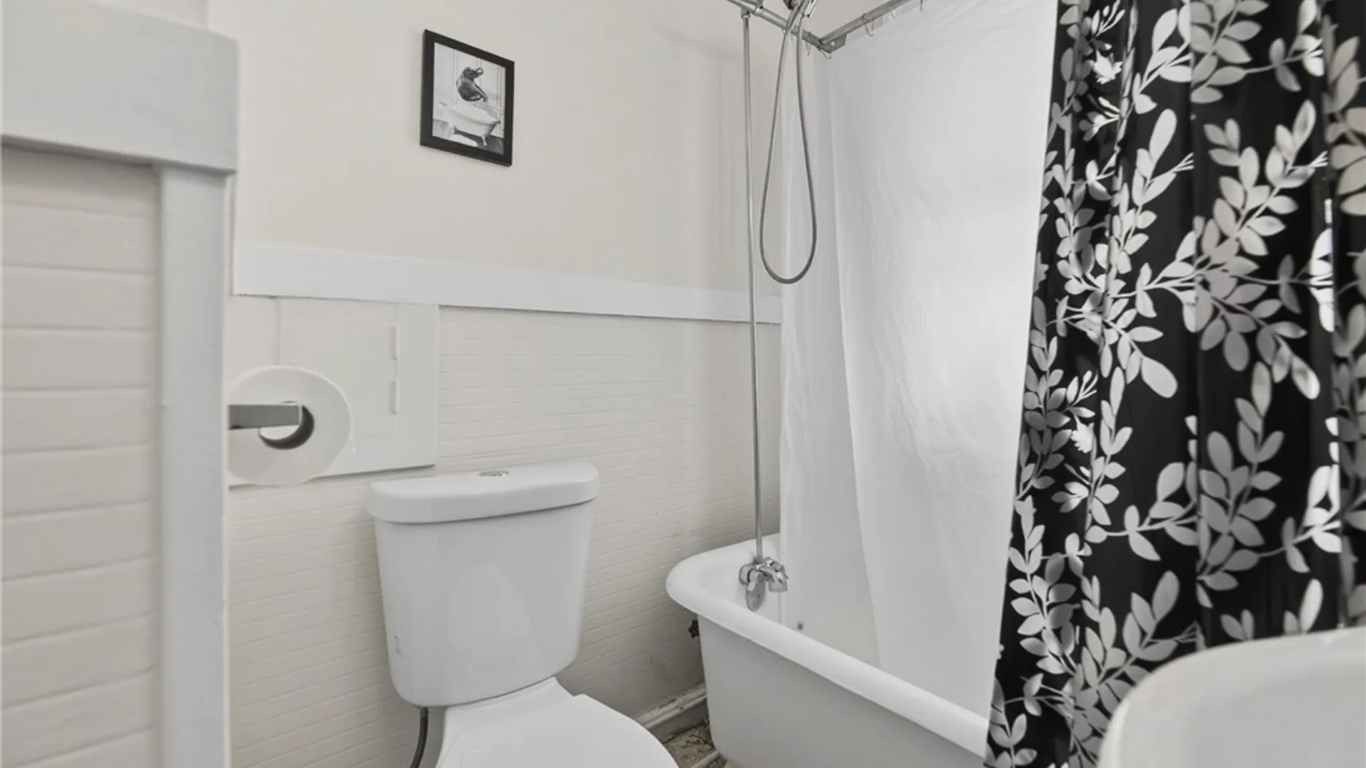 Property at 74 Avery Avenue, Buffalo, NY 14216 34