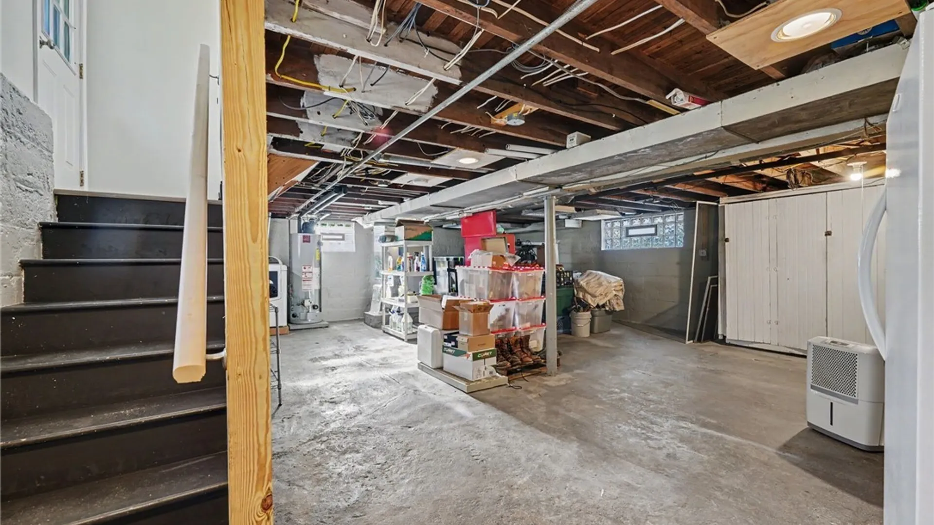 Property at 14 Field Avenue, Lancaster, NY 14086 23