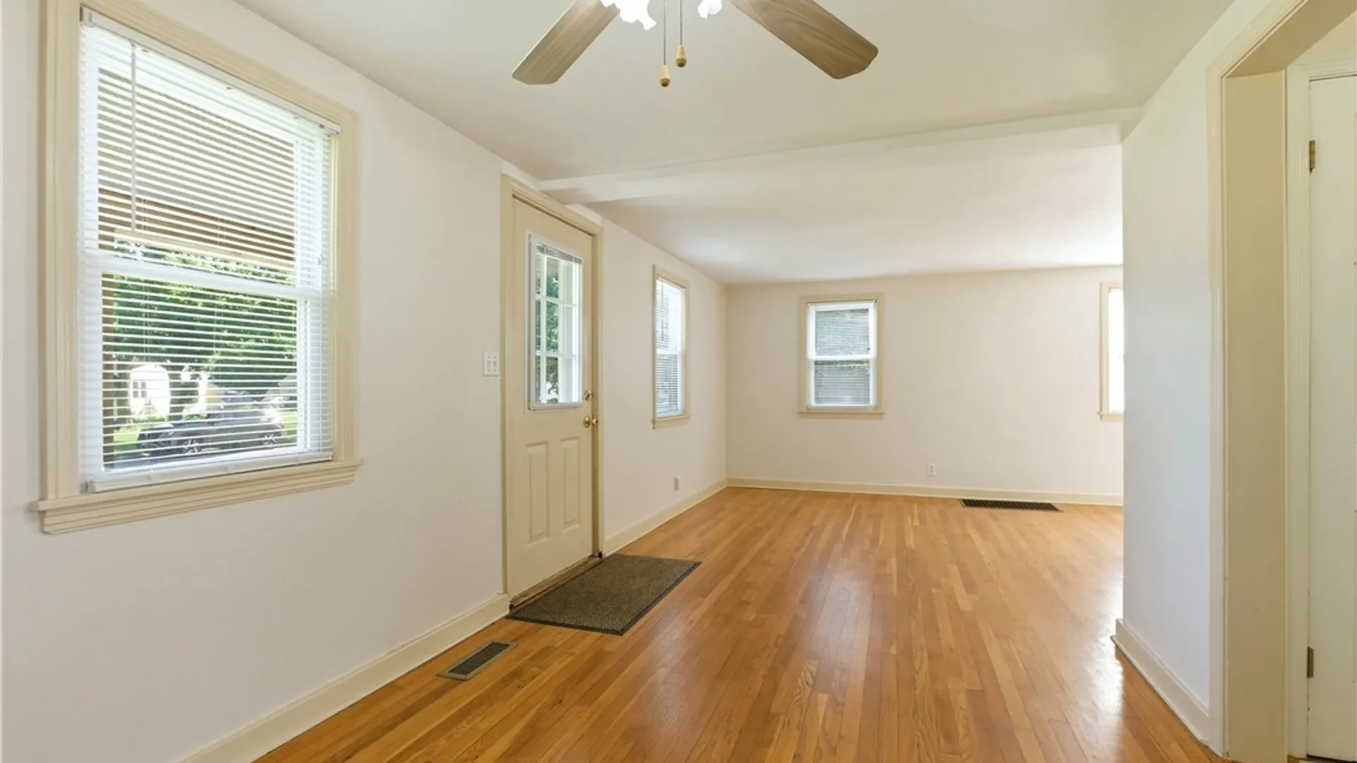 Property at 818 Roosevelt Avenue, Rome, NY 13440 7