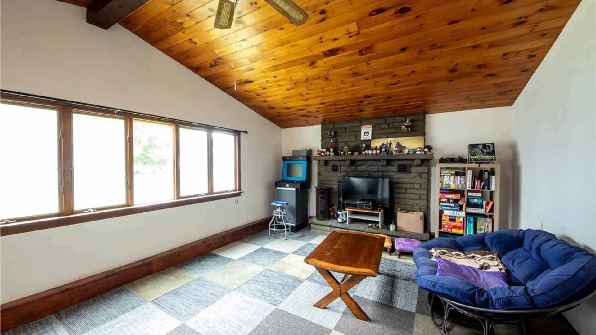 Property at 4 Pleasant Avenue, Oneonta, NY 13820 9
