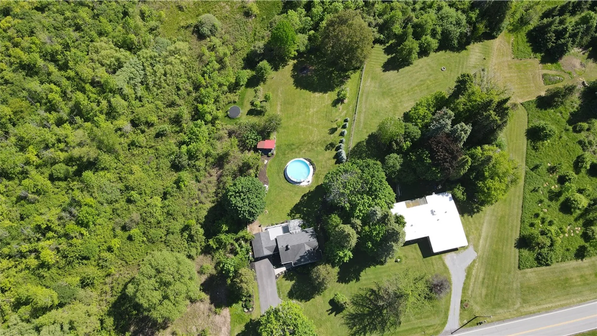 Property at 653 Brooks Road, Henrietta, NY 14586 33