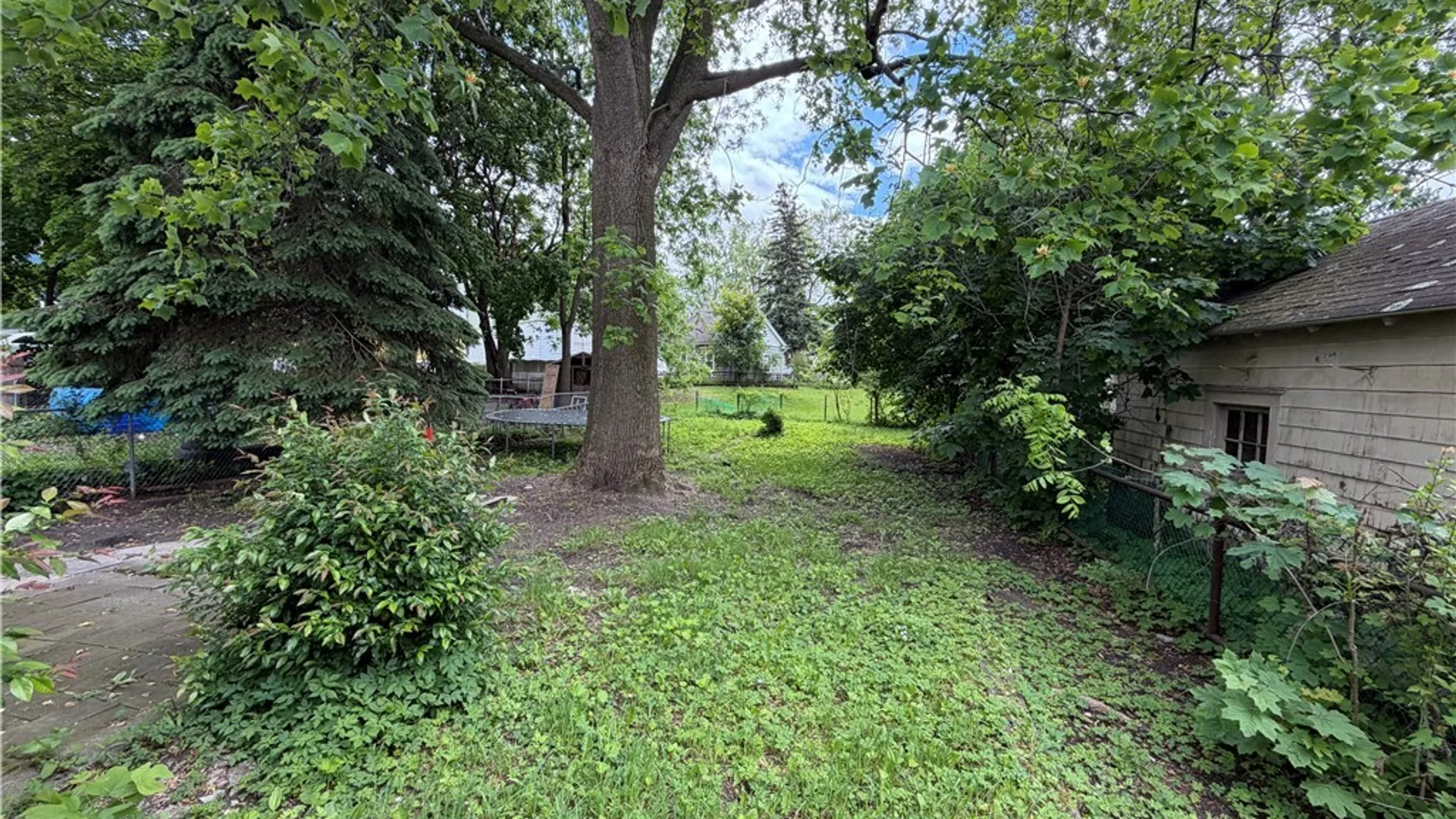 Property at 127 Burdick Avenue, Syracuse, NY 13208 30