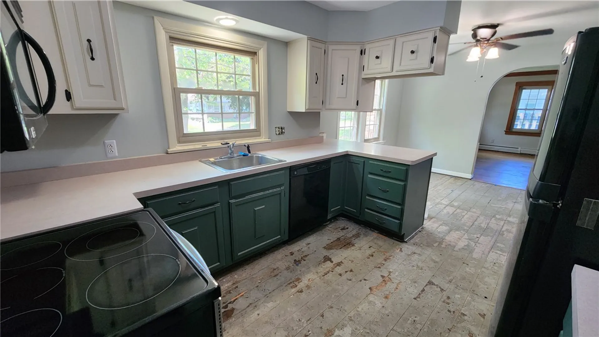 Property at 263 Crestwood Boulevard, Gates, NY 14624 11