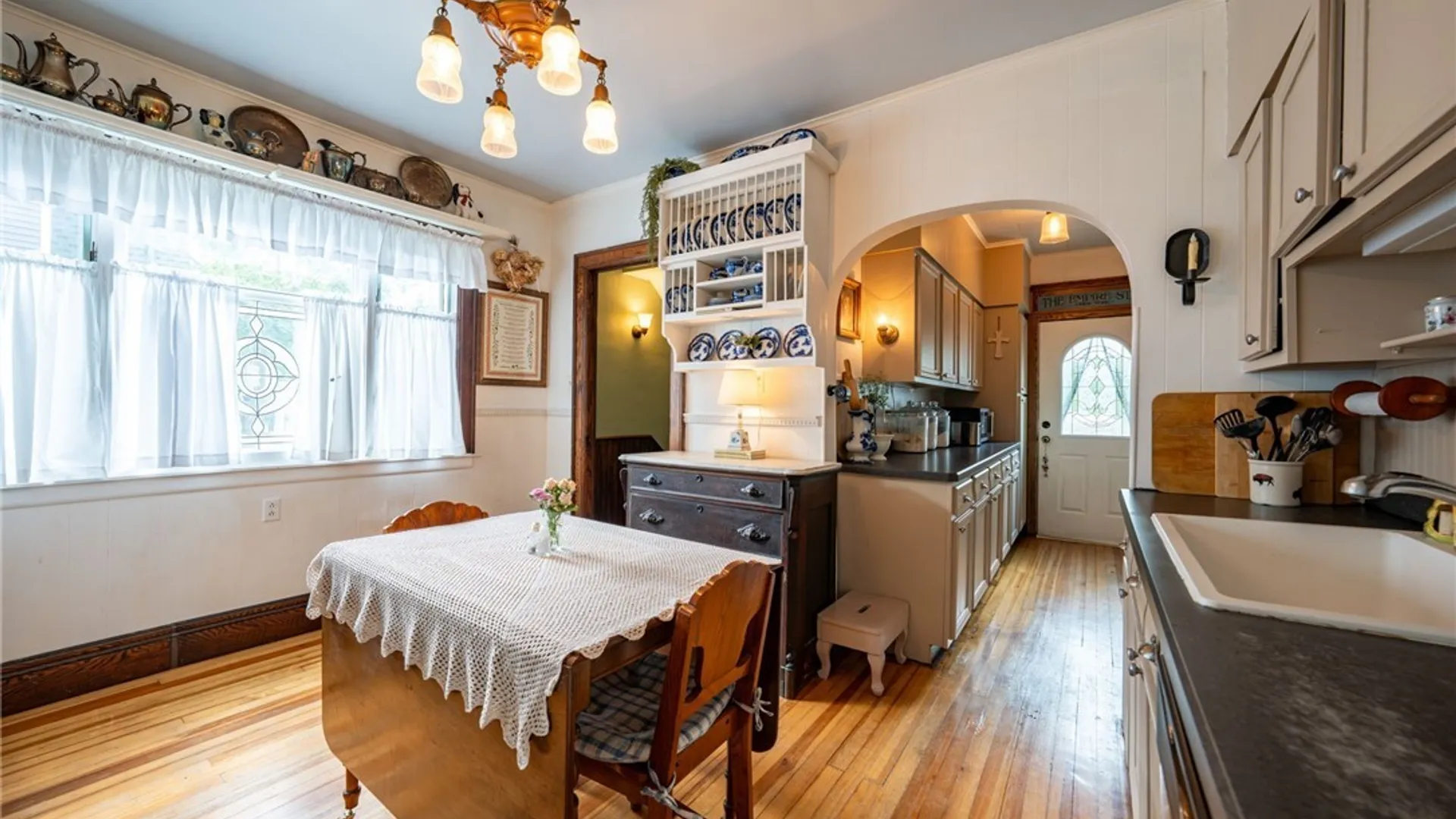Property at 487 Main Street, West Seneca, NY 14224 13