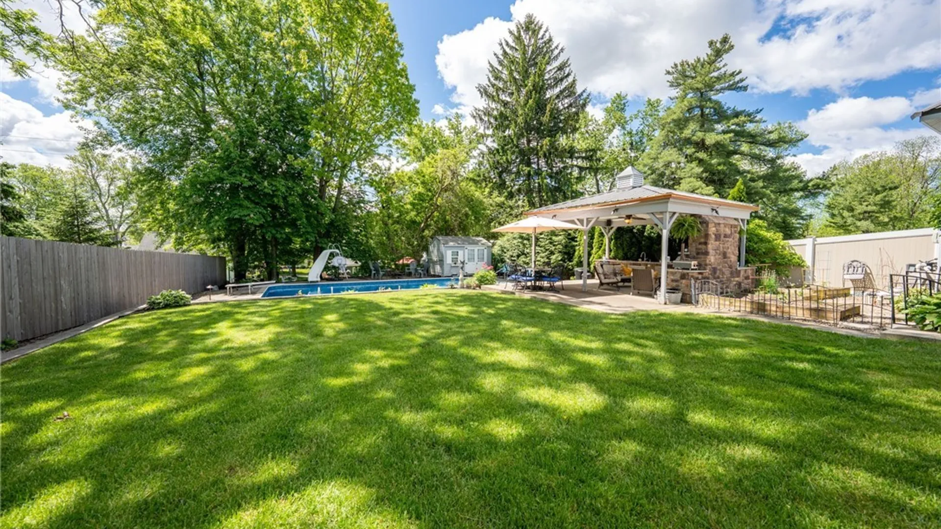 Property at 487 Main Street, West Seneca, NY 14224 45