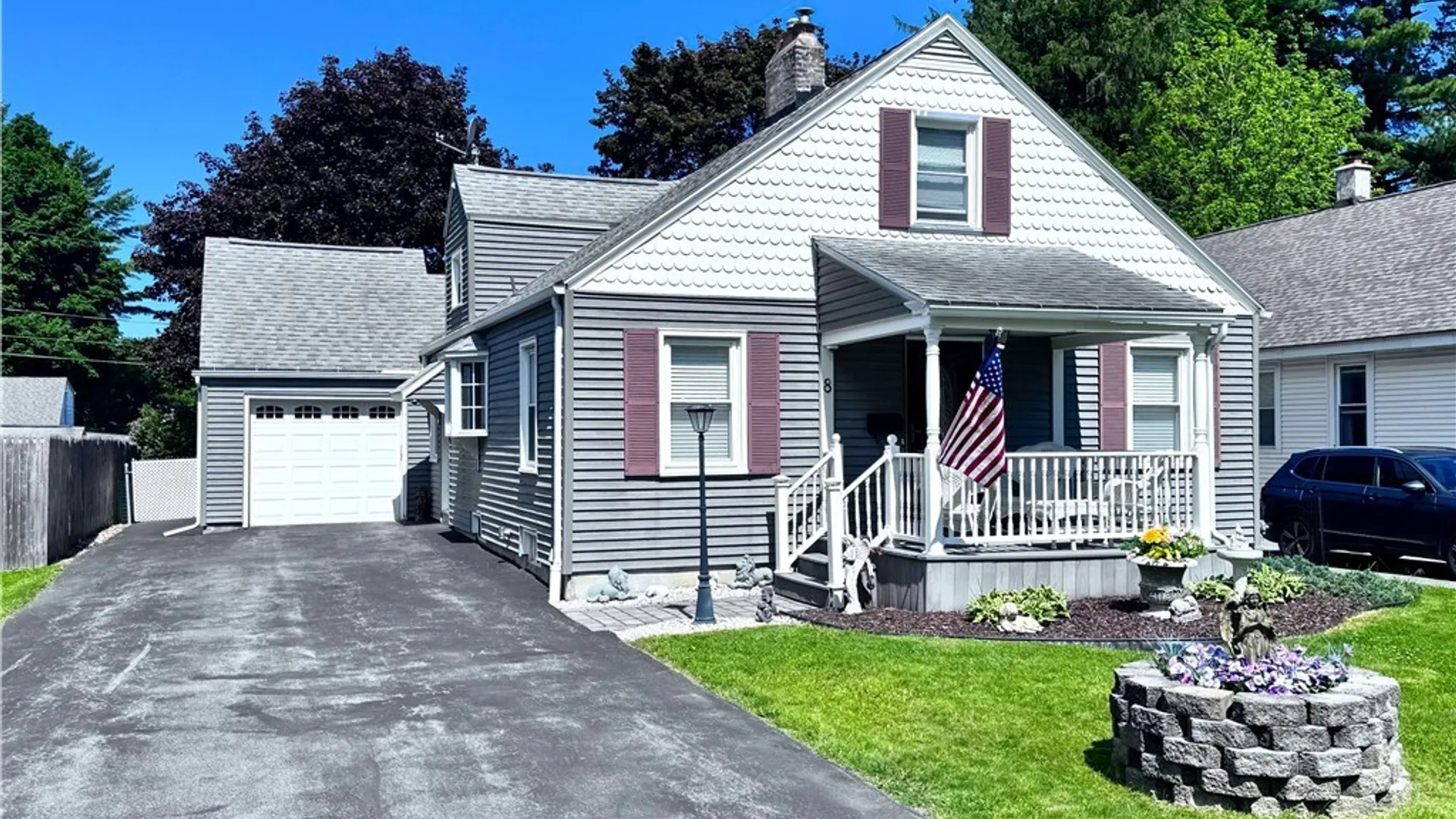 Property at 8 Hara Crescent, New Hartford, NY 13413 2