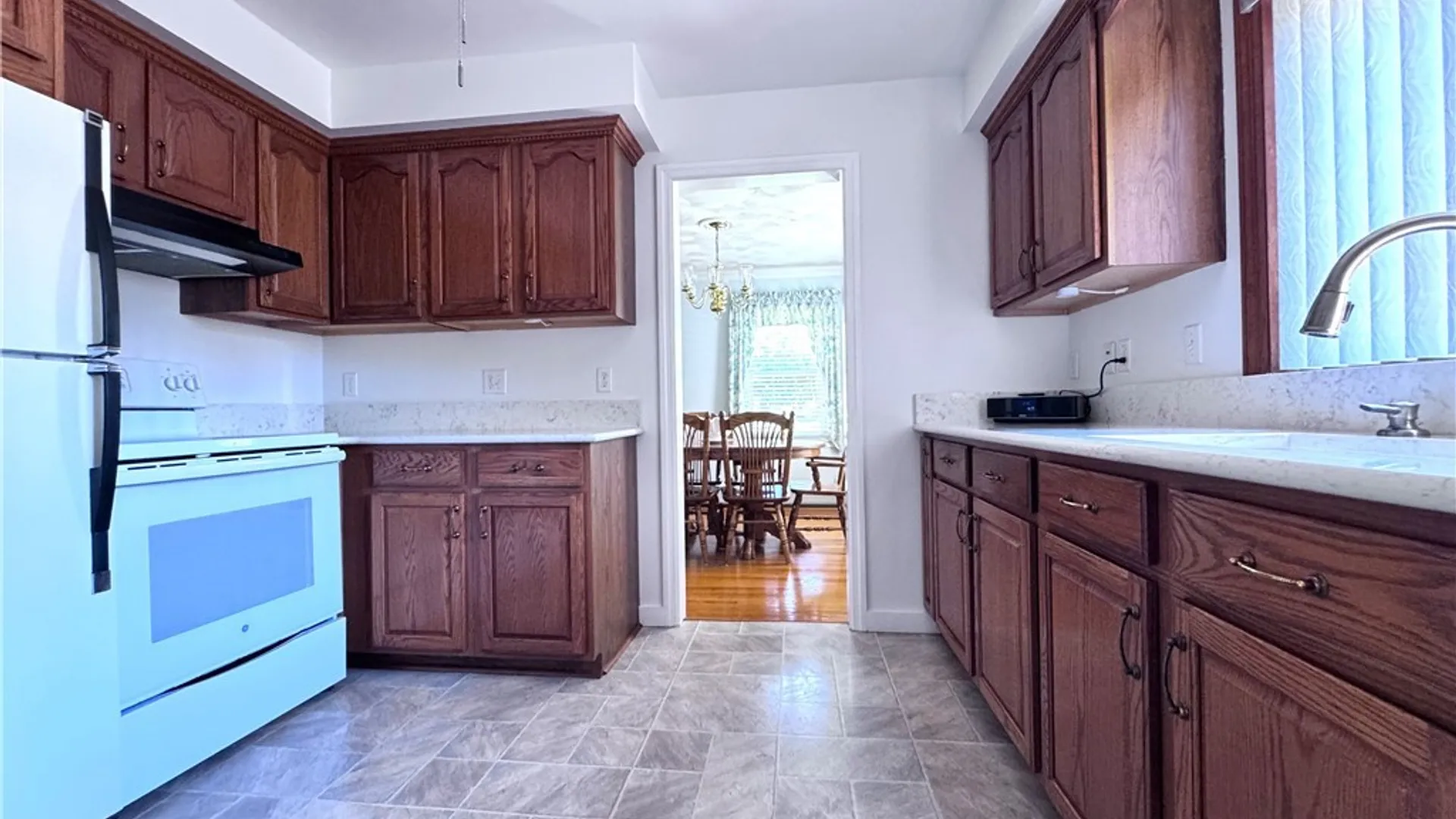 Property at 8 Hara Crescent, New Hartford, NY 13413 30