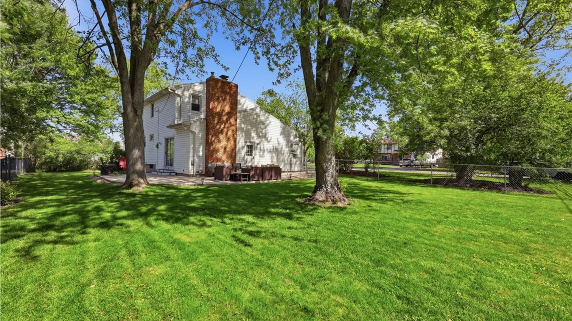 Property at 227 North Lane, Grand Island, NY 14072 5