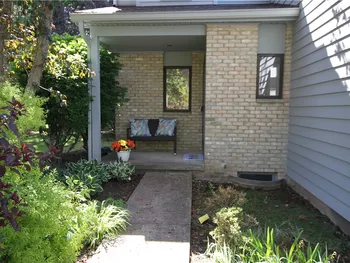 Property at 39 Colonial Circle, Perinton, NY 14450