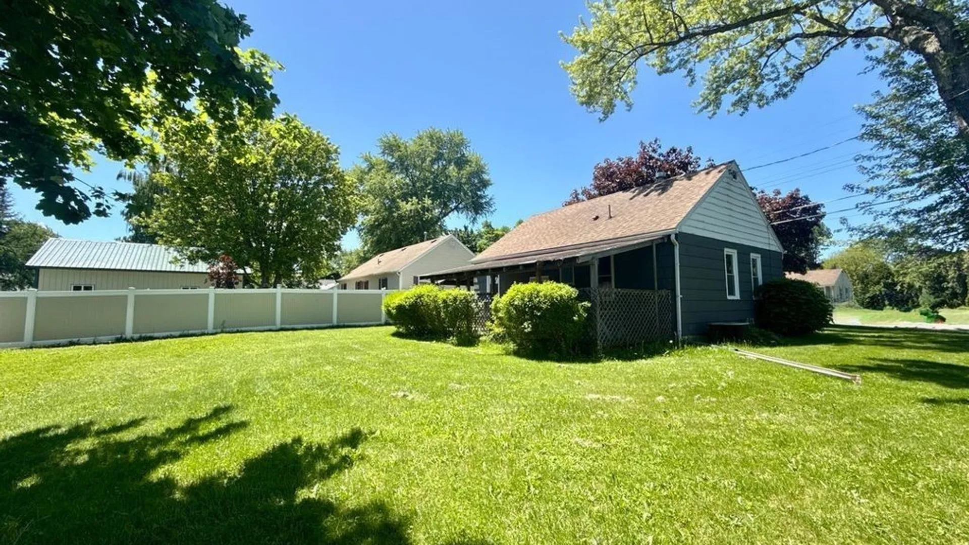 Property at 2617 Howard Avenue, Newfane, NY 14108 10
