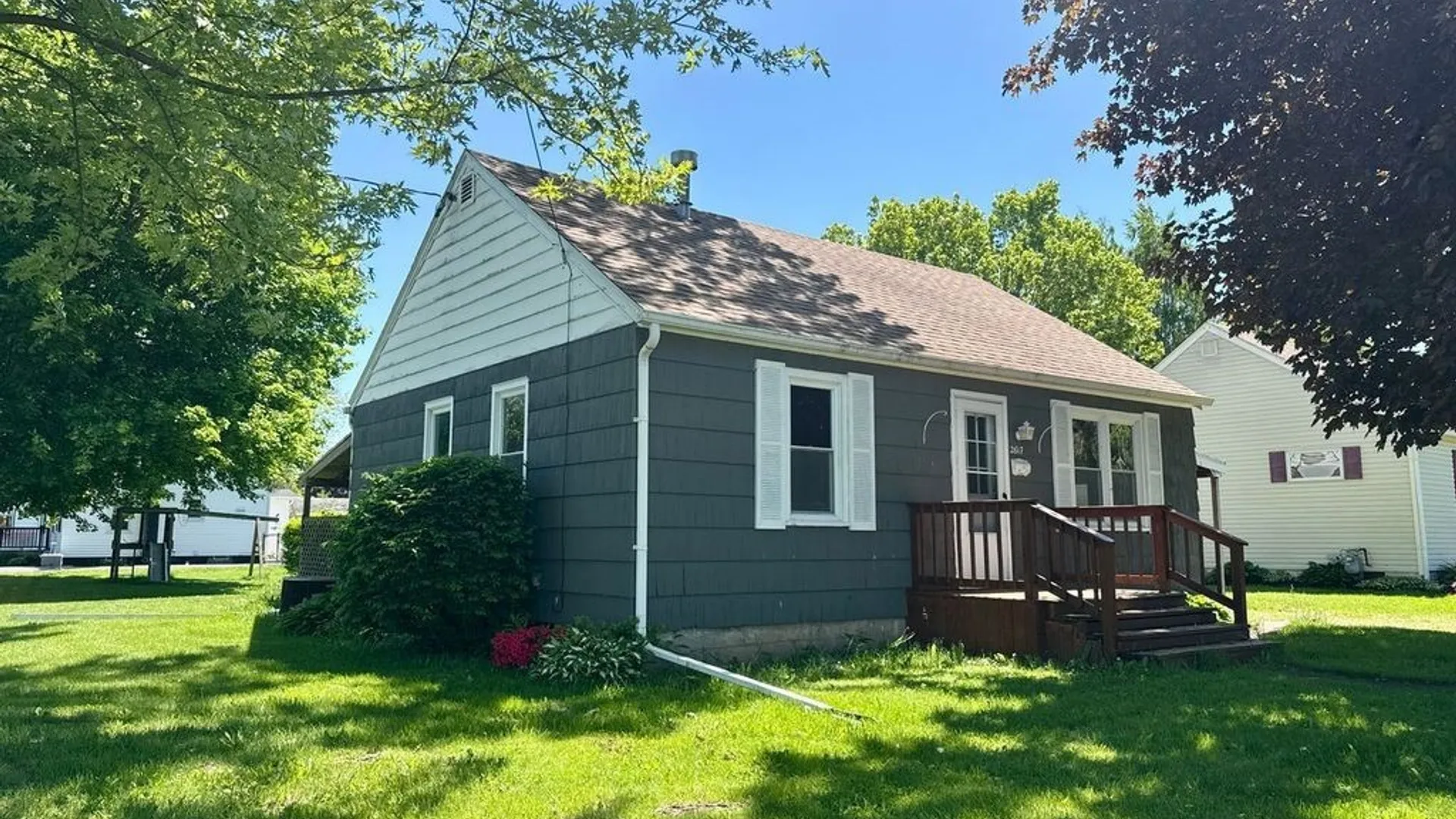 Property at 2617 Howard Avenue, Newfane, NY 14108 6