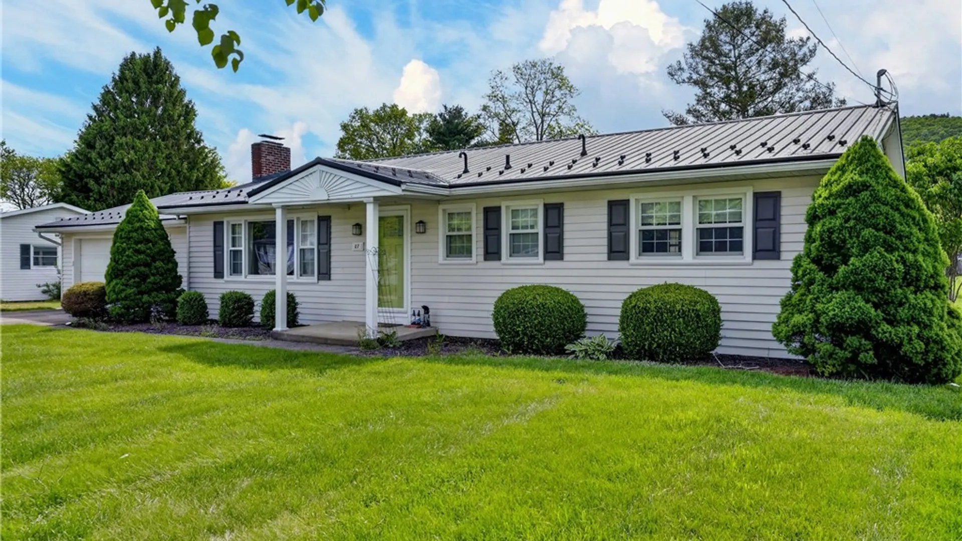 Property at 27 Brookside Circle, Big Flats, NY 14903 2