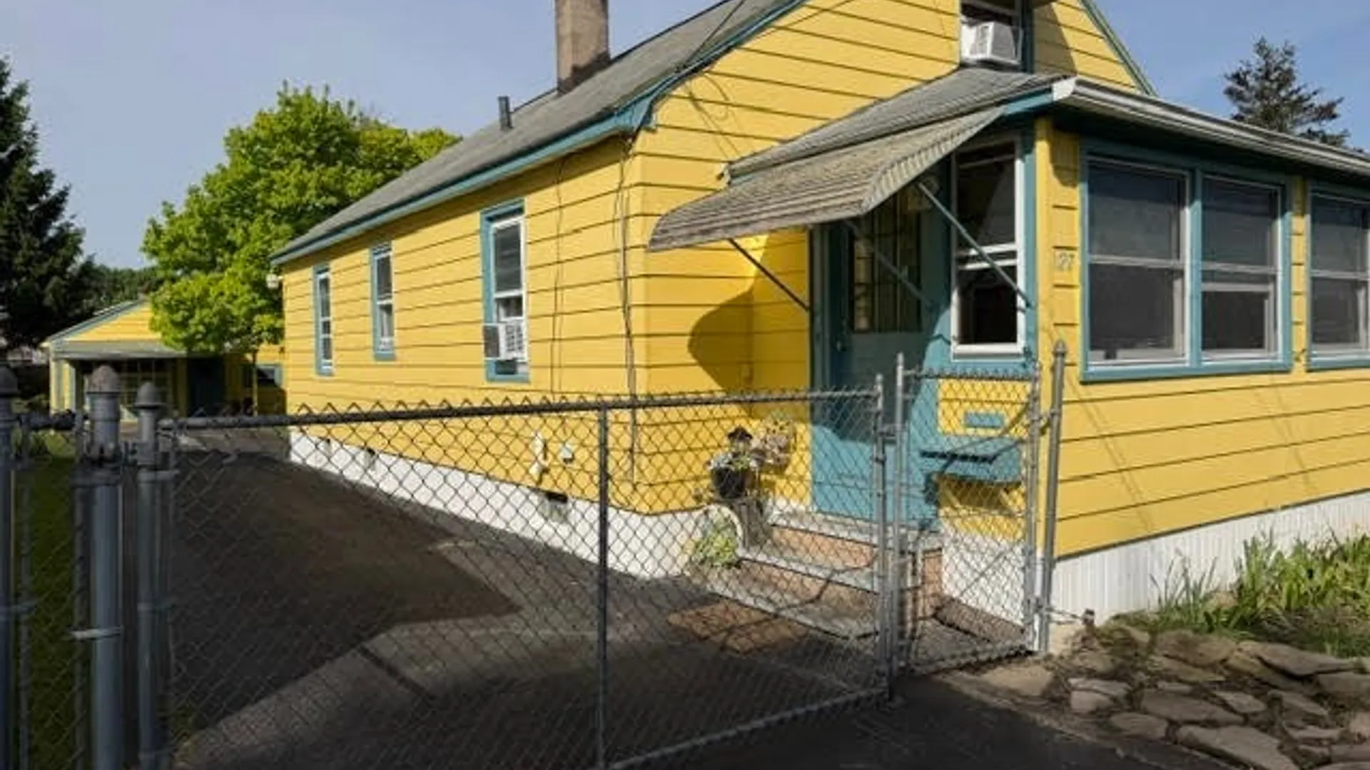 Property at 127 Merrill Street, Syracuse, NY 13208 3