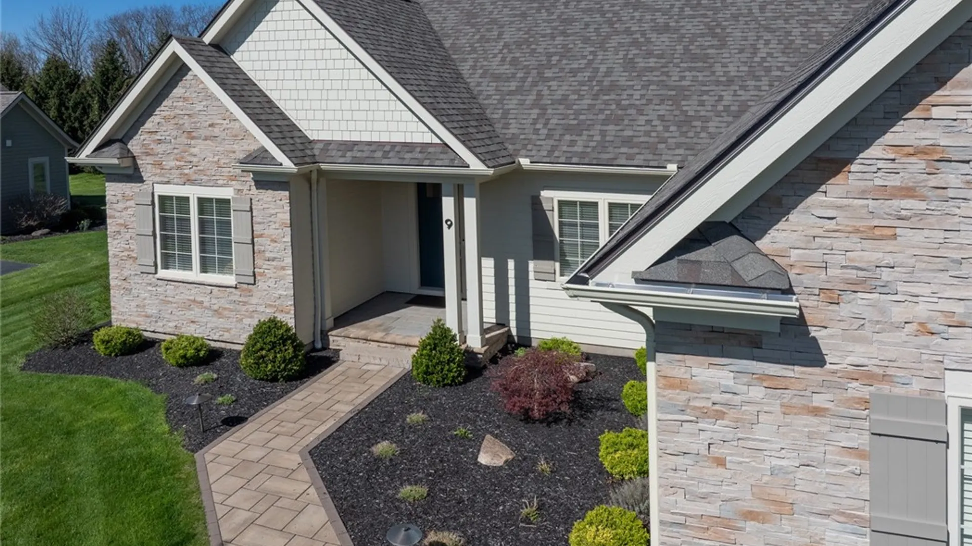 Property at 9 Hawkstone Way, Pittsford, NY 14534 4