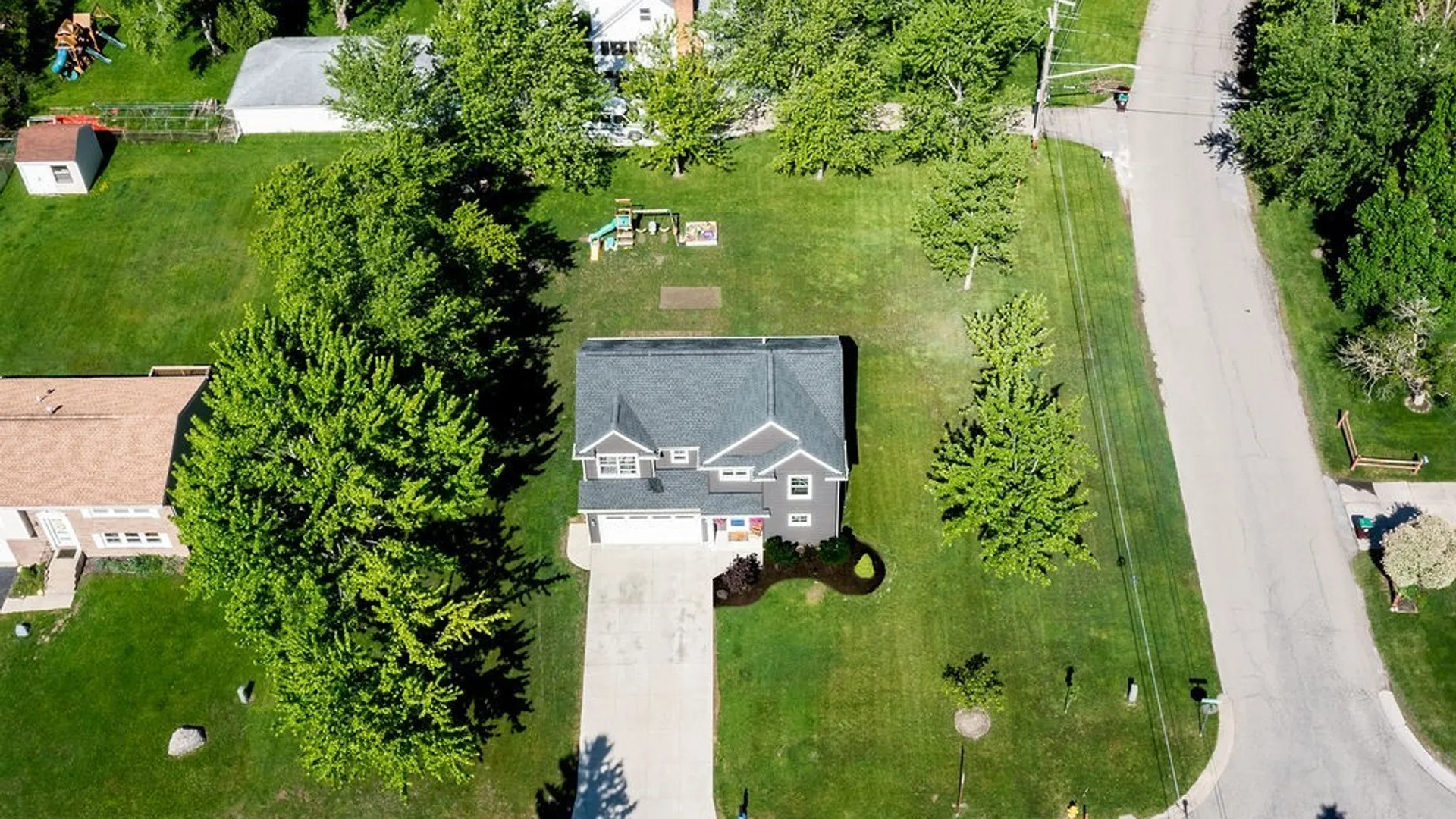 Property at 35 Lakewood Drive, Orchard Park, NY 14127 31