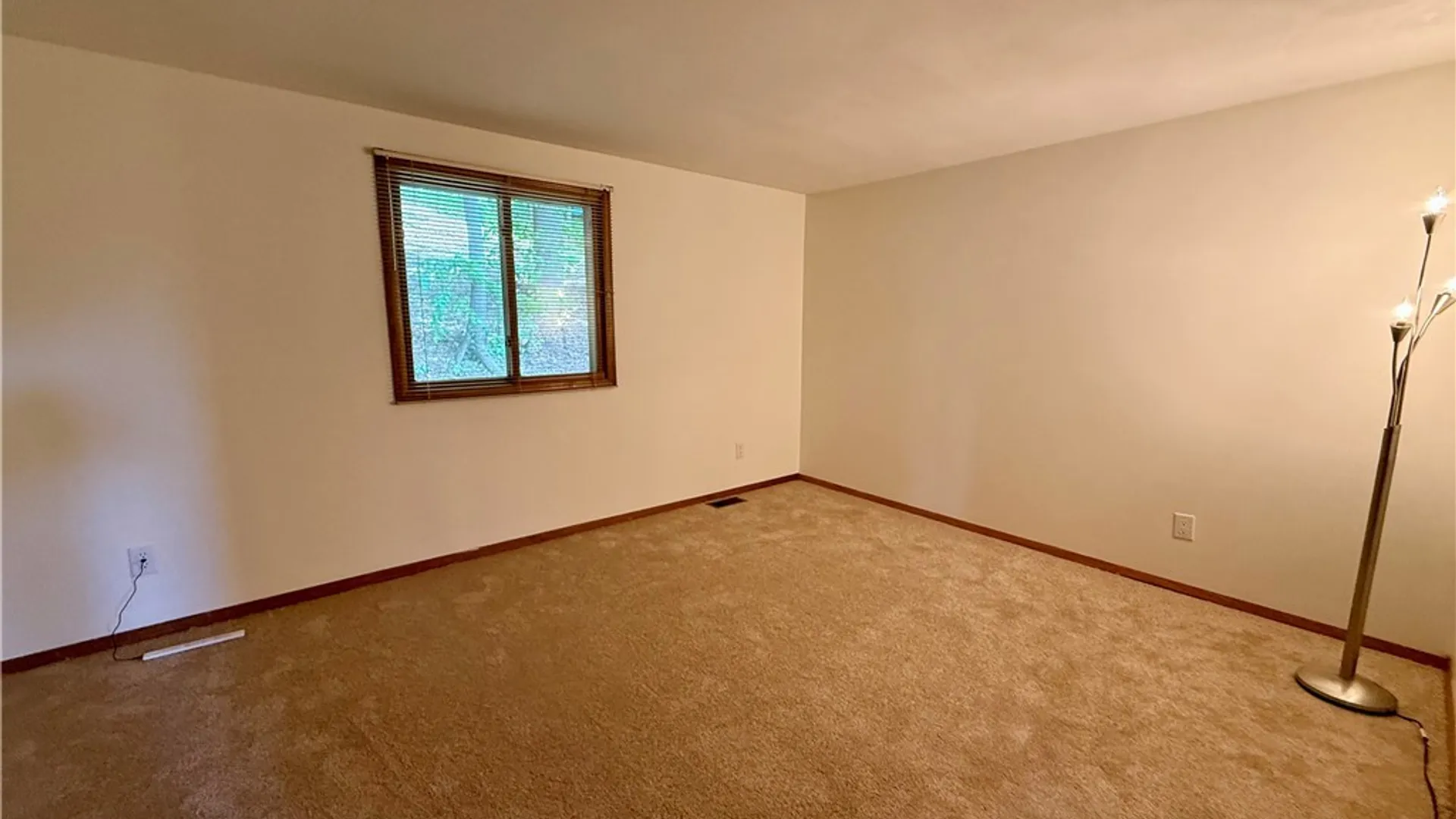 Property at 103 Viceroy Drive, Camillus, NY 13031 30