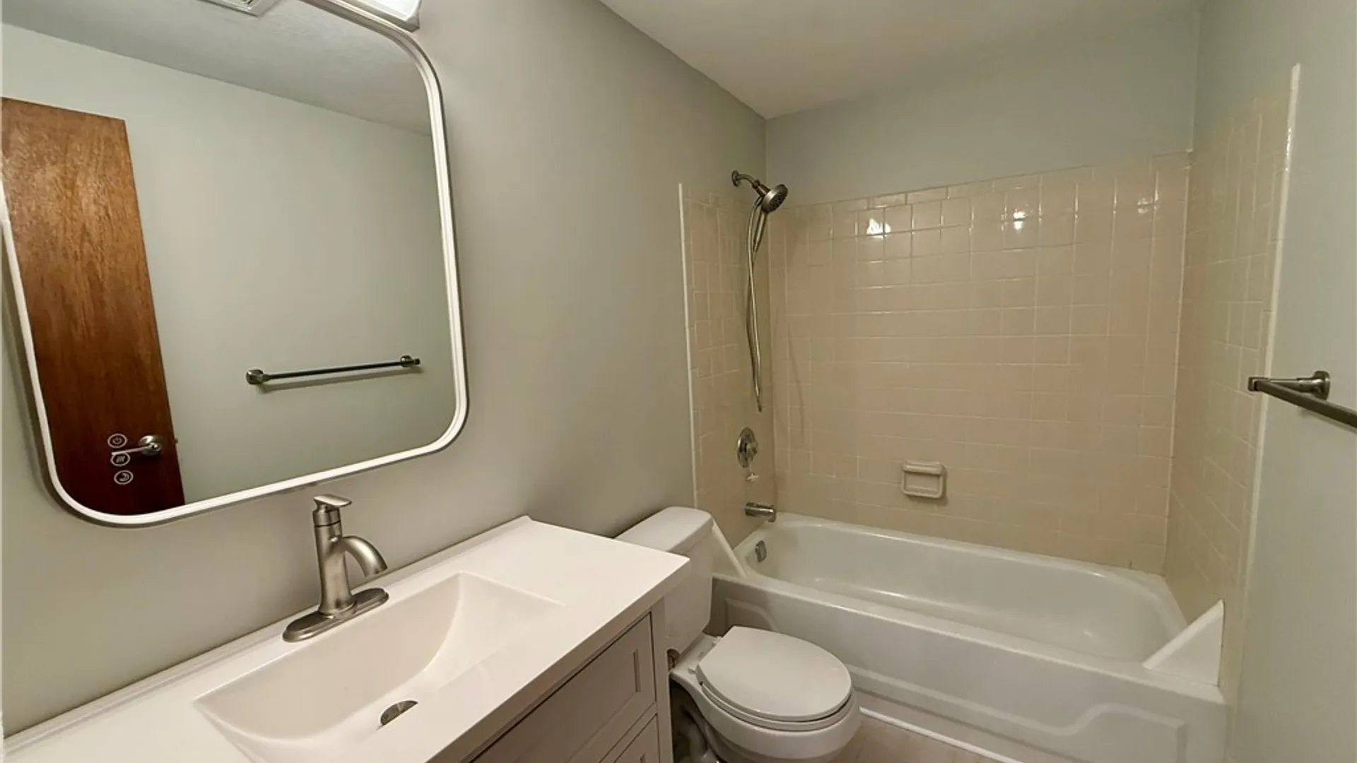 Property at 103 Viceroy Drive, Camillus, NY 13031 31