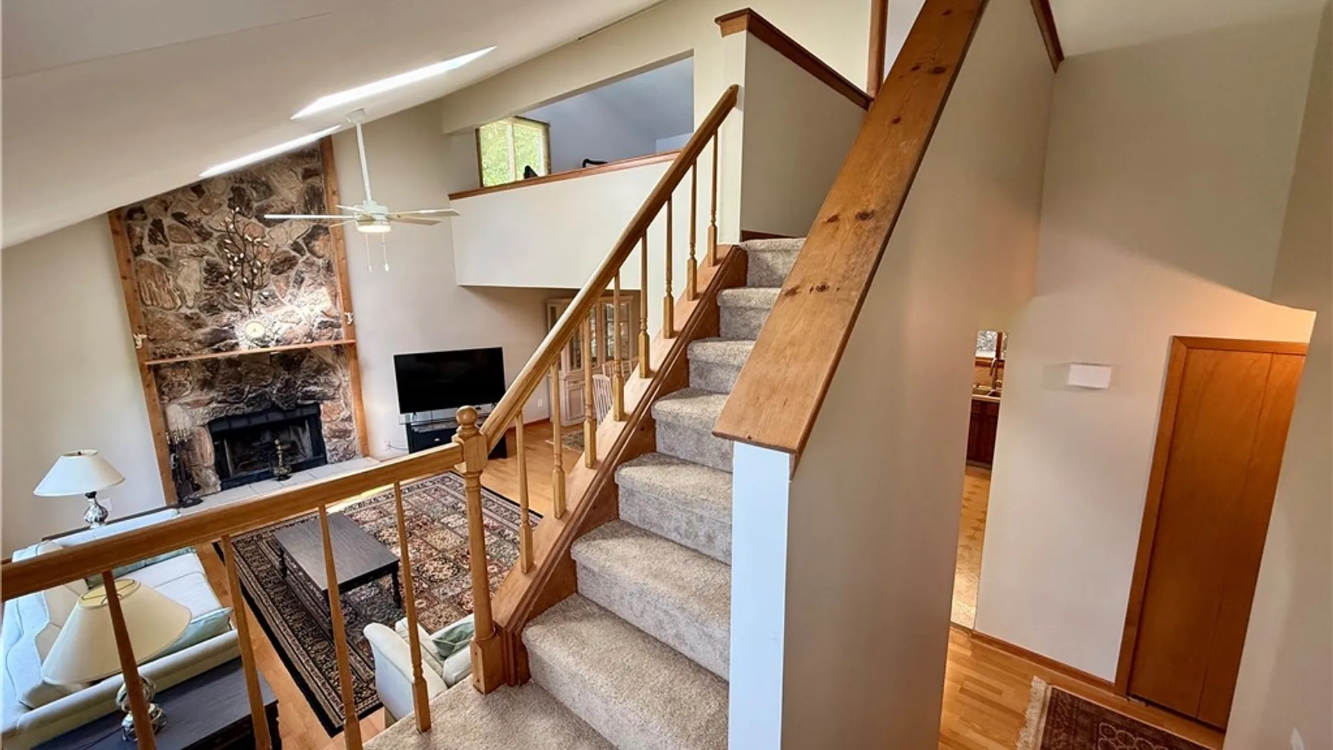 Property at 103 Viceroy Drive, Camillus, NY 13031 33