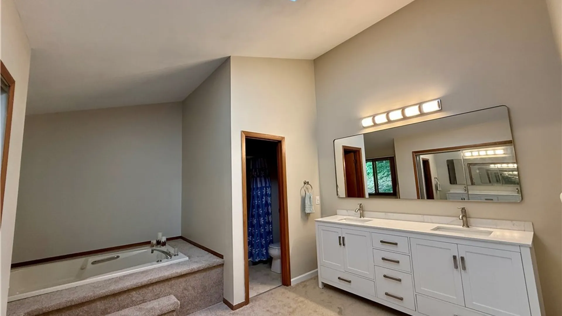 Property at 103 Viceroy Drive, Camillus, NY 13031 42