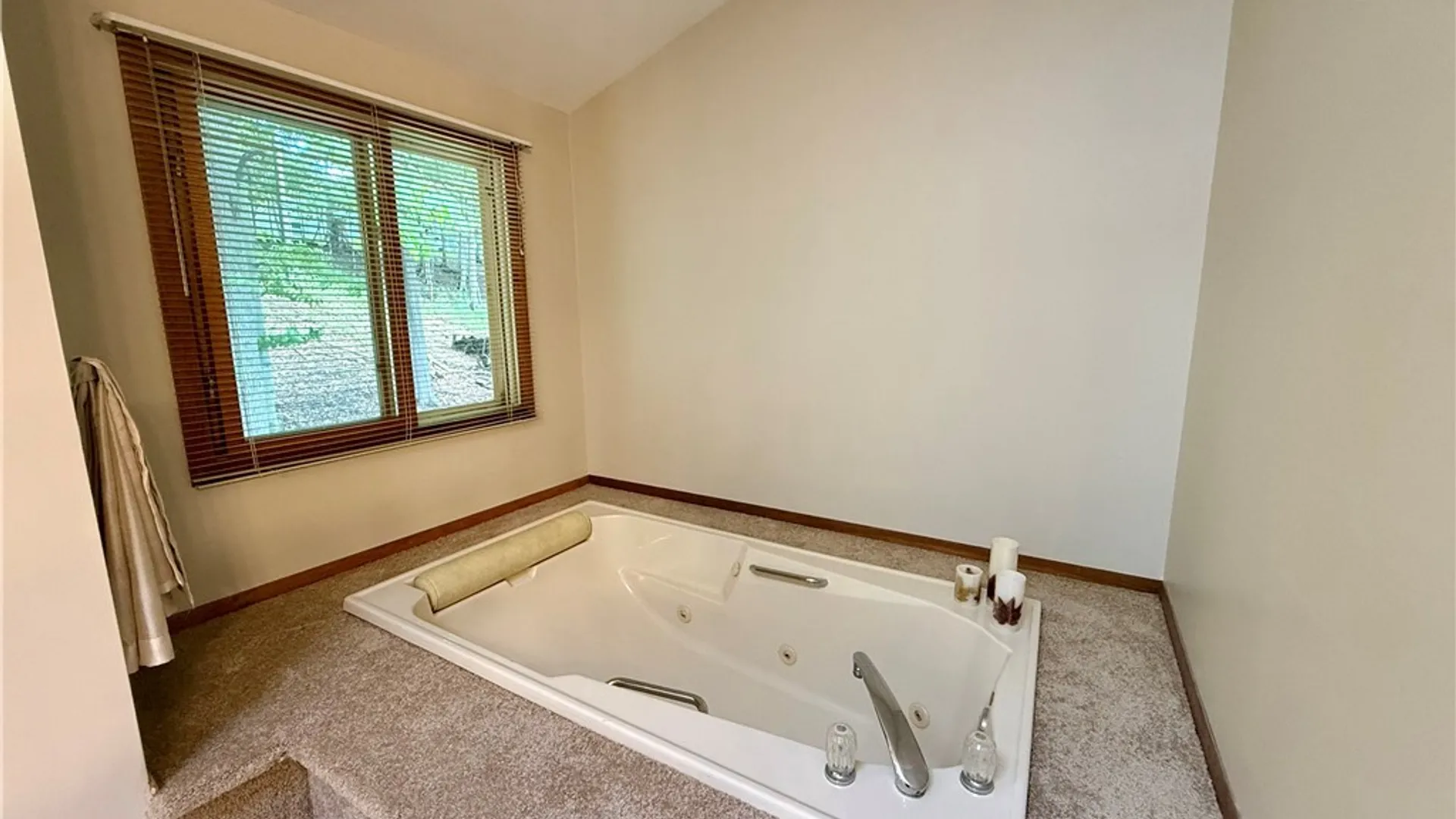 Property at 103 Viceroy Drive, Camillus, NY 13031 43