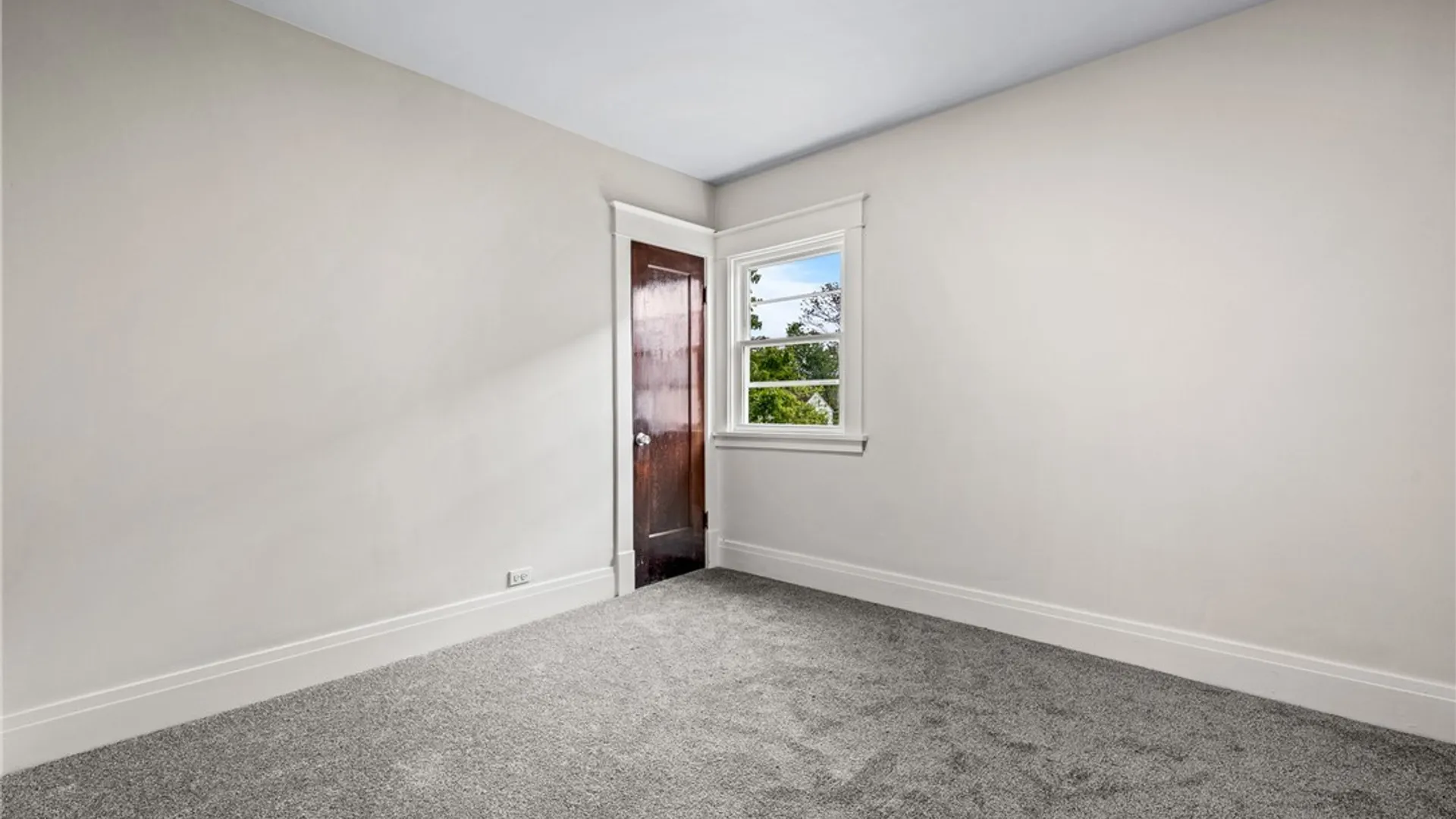 Property at 107 Grider Street, Buffalo, NY 14215 27