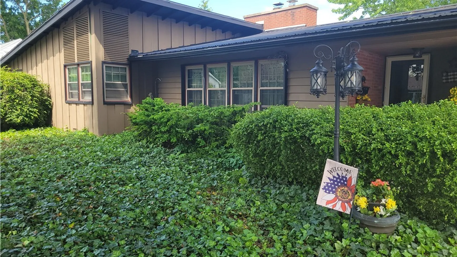 Property at 8 Butler Parkway, Royalton, NY 14105 2