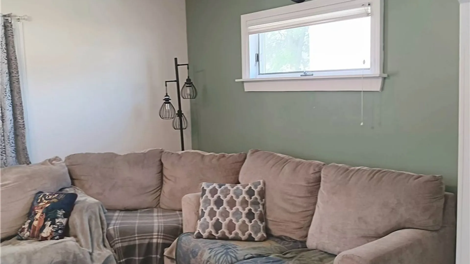 Property at 39 Rosedale St Street, Buffalo, NY 14207 5