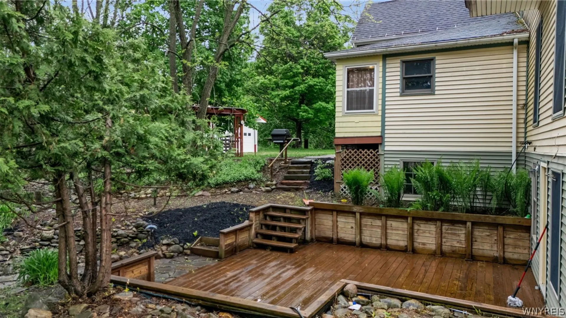 Property at 403 N Main Street, Holland, NY 14080 38