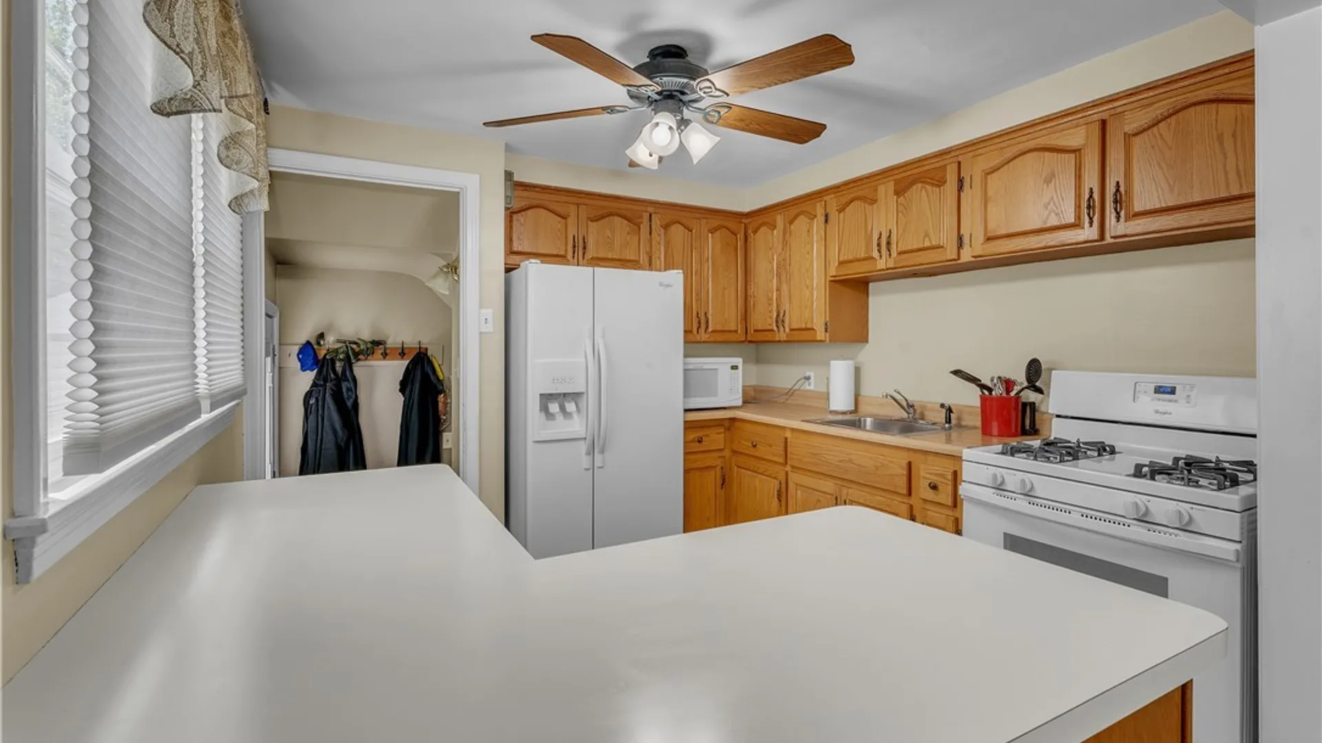 Property at 82 Treadwell Road, Tonawanda, NY 14150 11