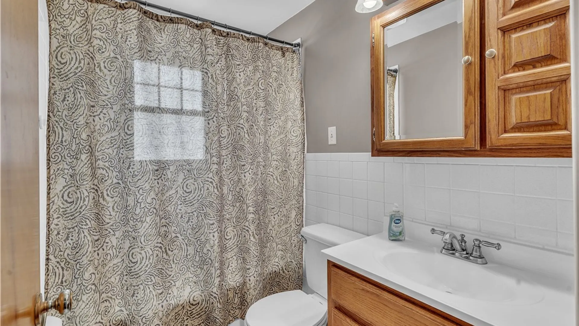 Property at 82 Treadwell Road, Tonawanda, NY 14150 16