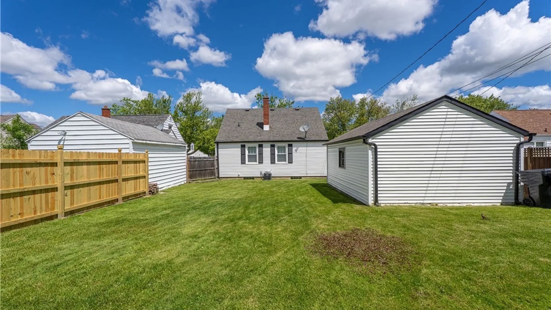 Property at 82 Treadwell Road, Tonawanda, NY 14150 40