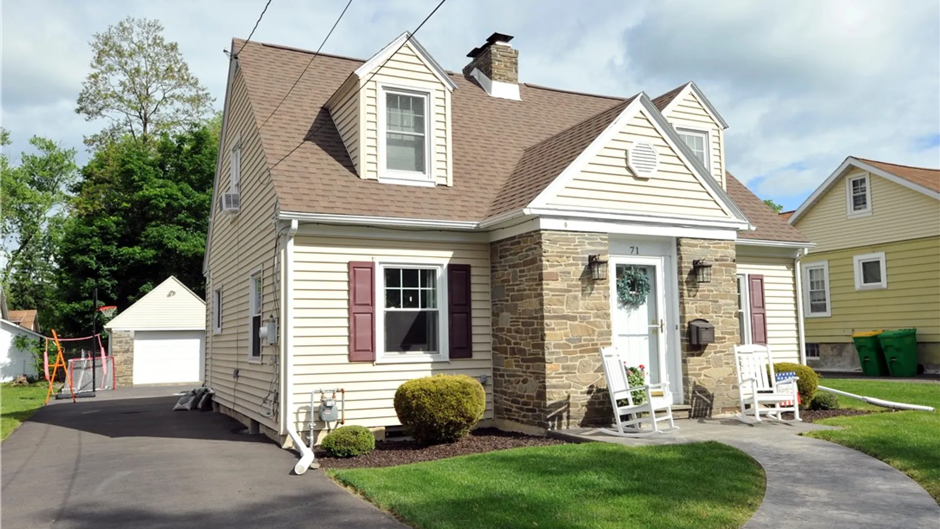 Property at 71 Ohio Avenue, Elmira, NY 14905 4