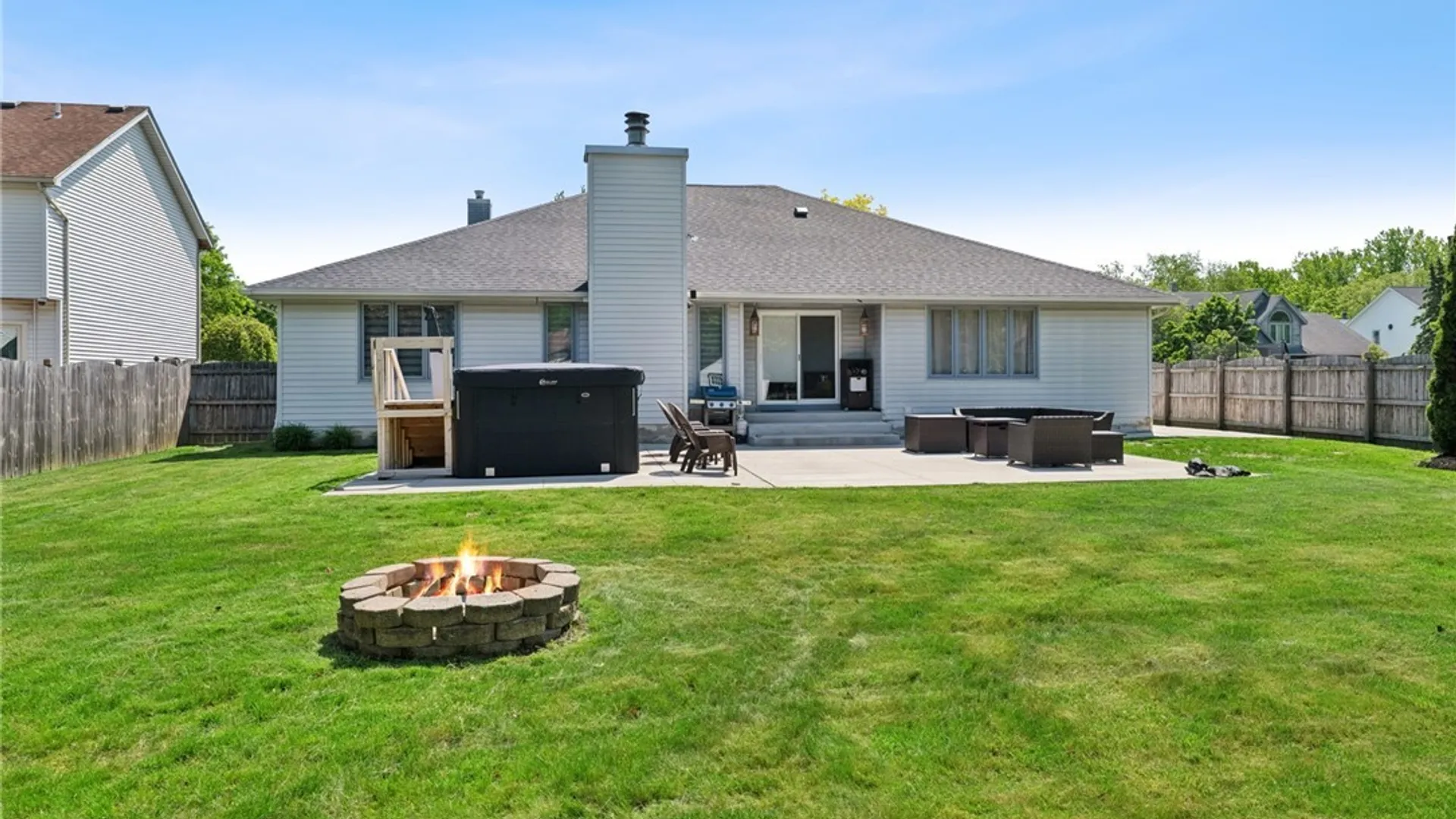 Property at 432 Wood Acres Drive, Amherst, NY 14051 11